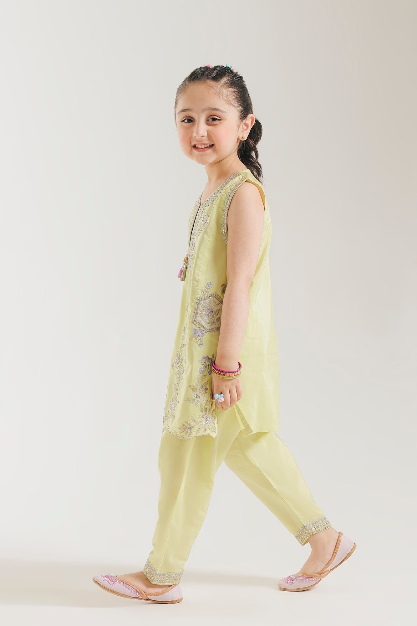 EMBROIDERED SUIT (E0946/404/123 E0946/304/123)