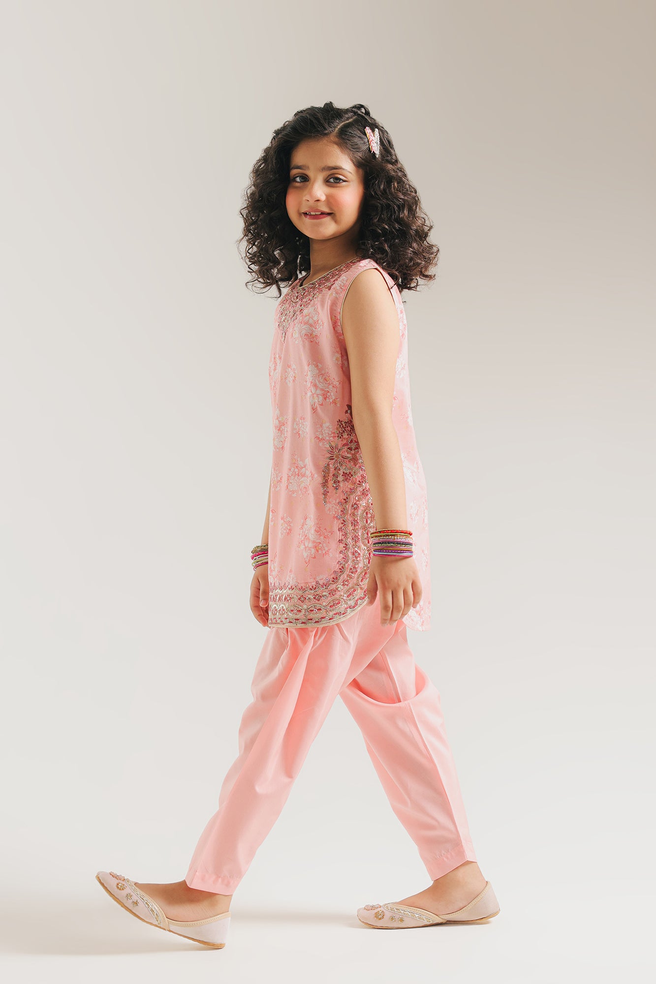 EMBROIDERED SUIT (E0953/404/327 E0953/304/327)