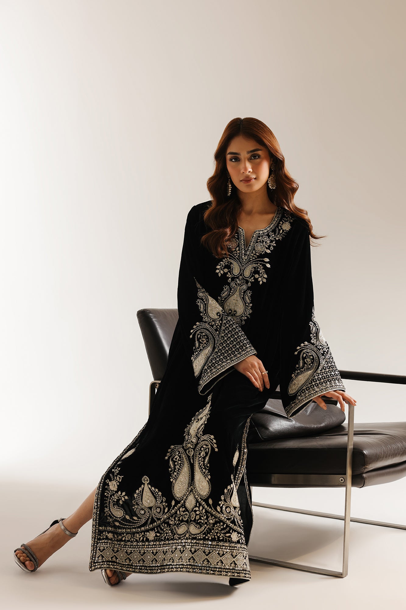 EMBROIDERED SHIRT (E0960/104/902)