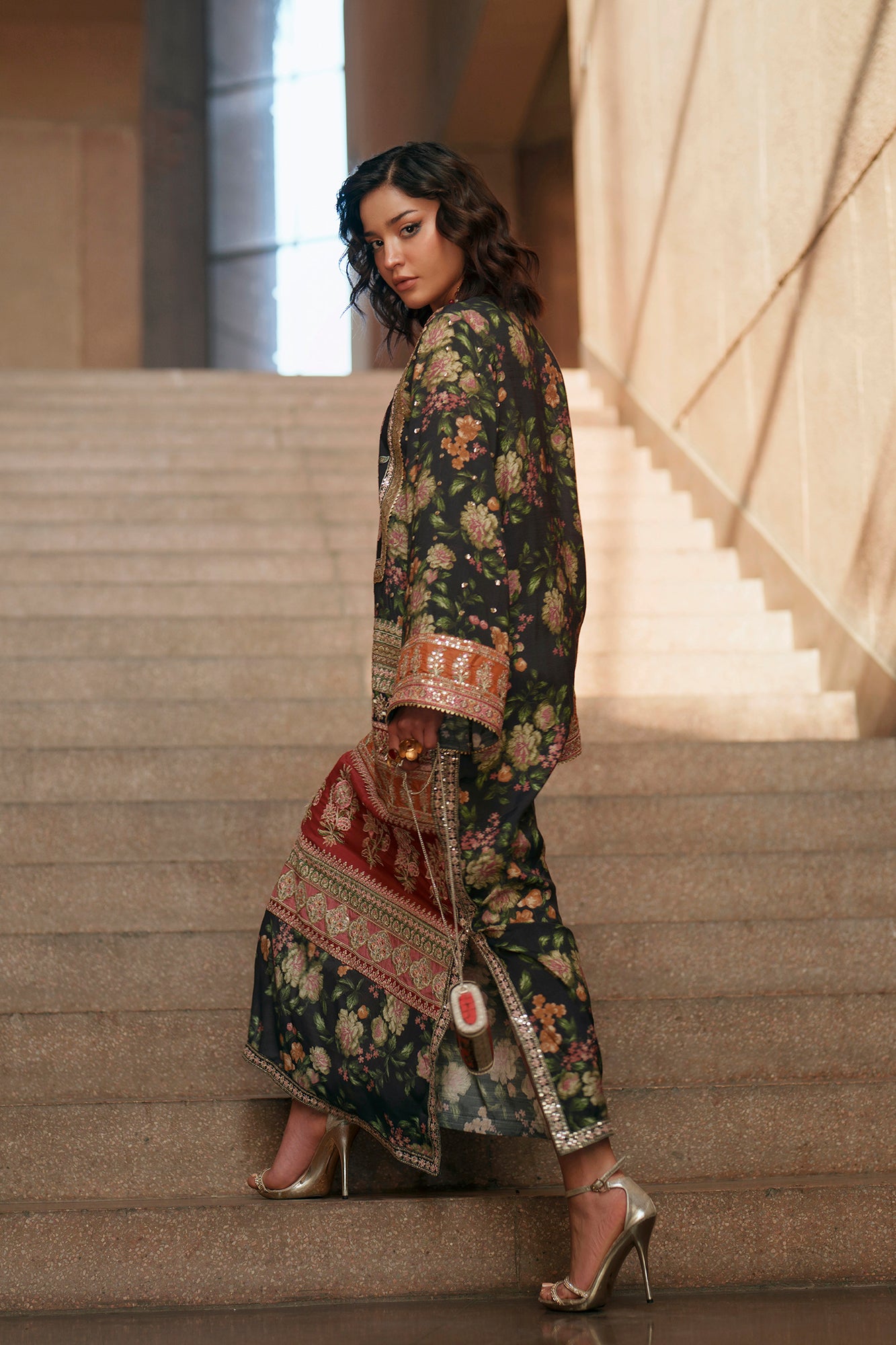 EMBROIDERED SHIRT (E1009/104/902)