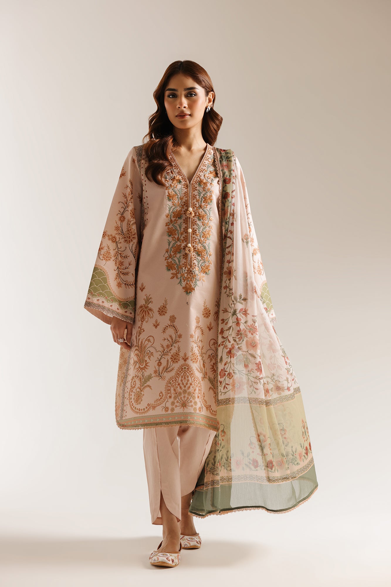 EMBROIDERED SUIT (E1019/203/814)