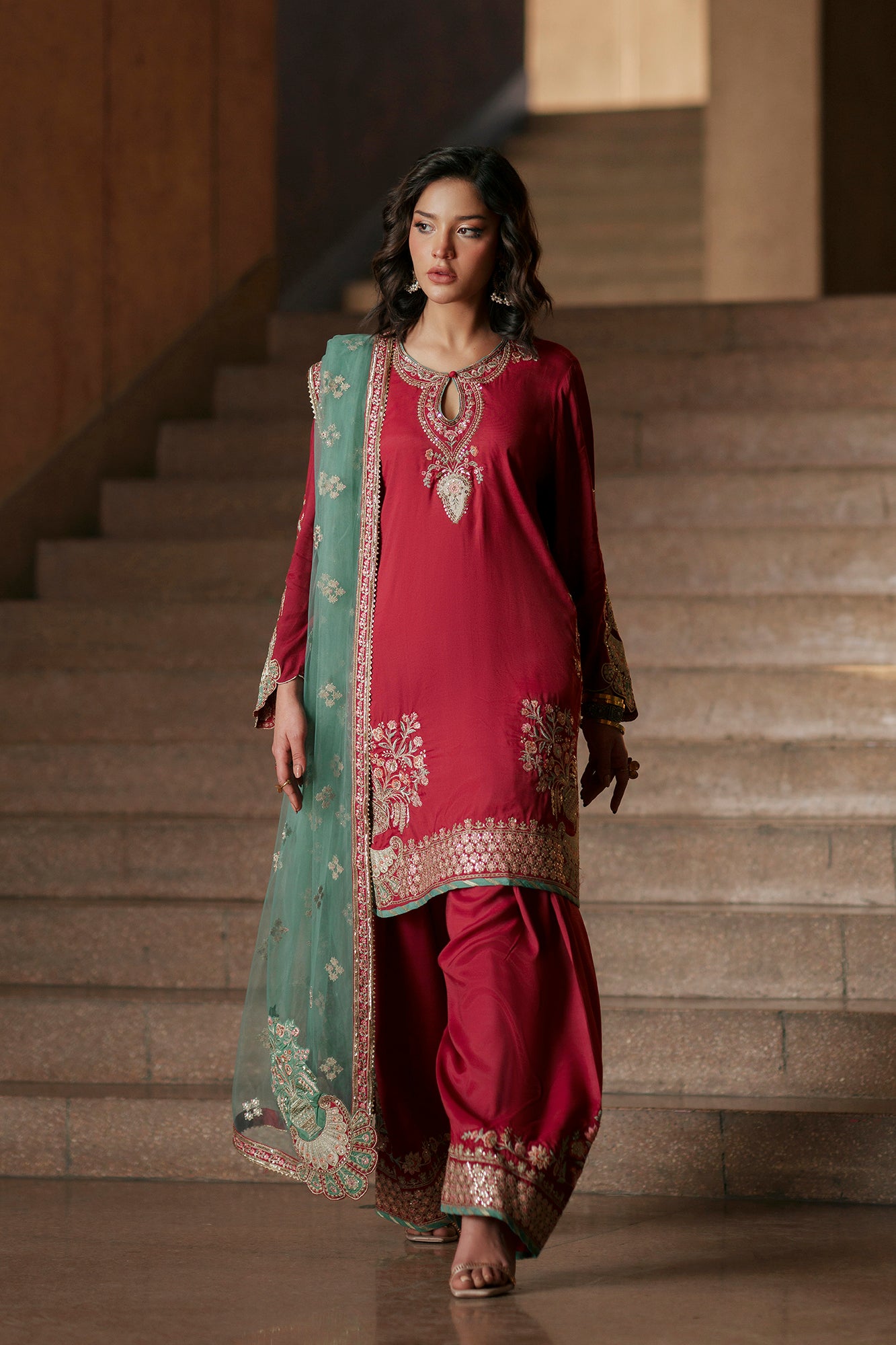 EMBROIDERED SUIT (E1030/104/416)