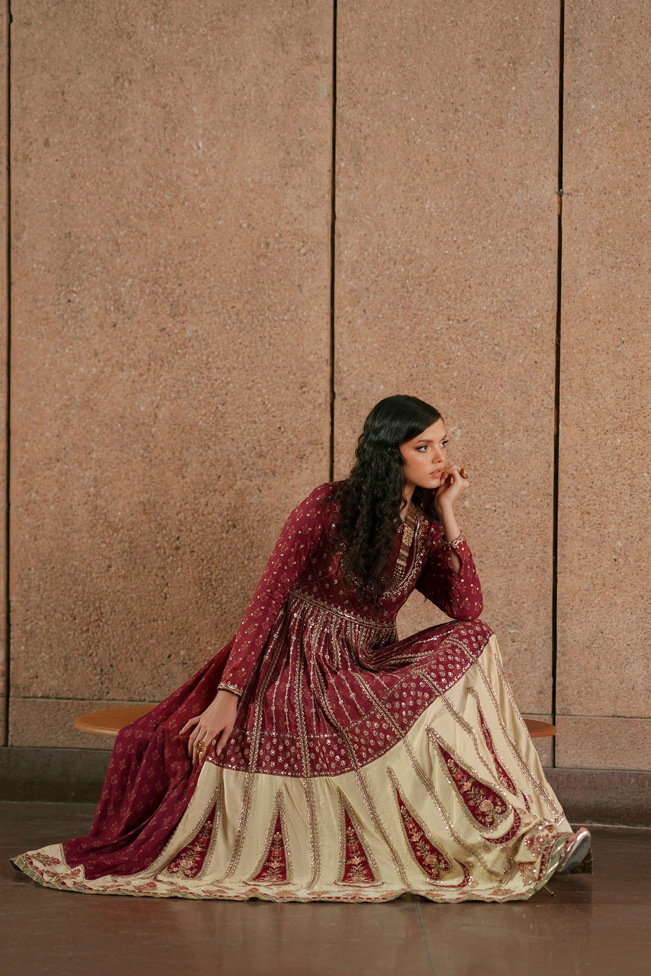 EMBROIDERED DRESS (E1044/104/306)