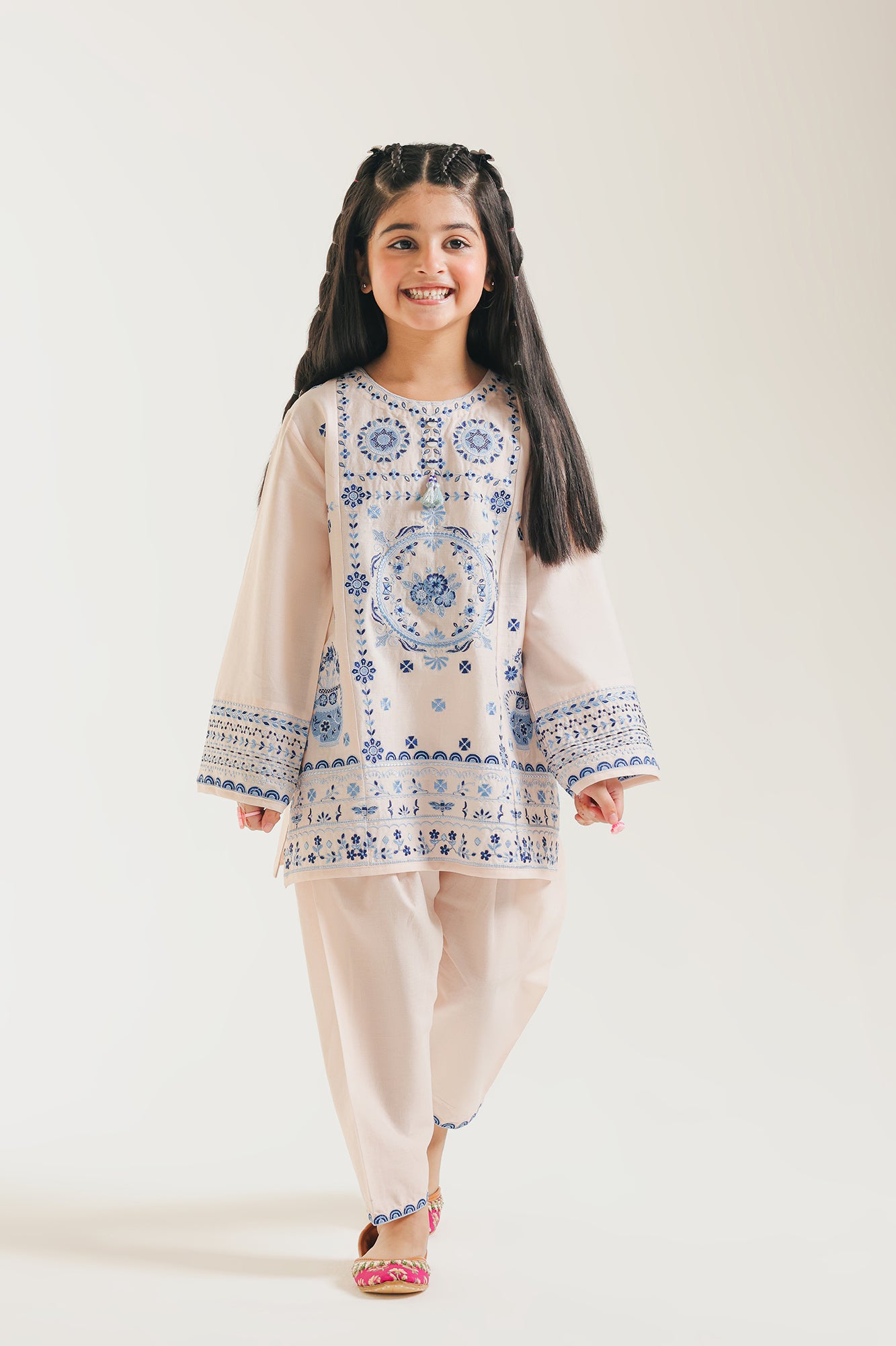 EMBROIDERED SUIT (E1053/402/329 E1053/302/329)