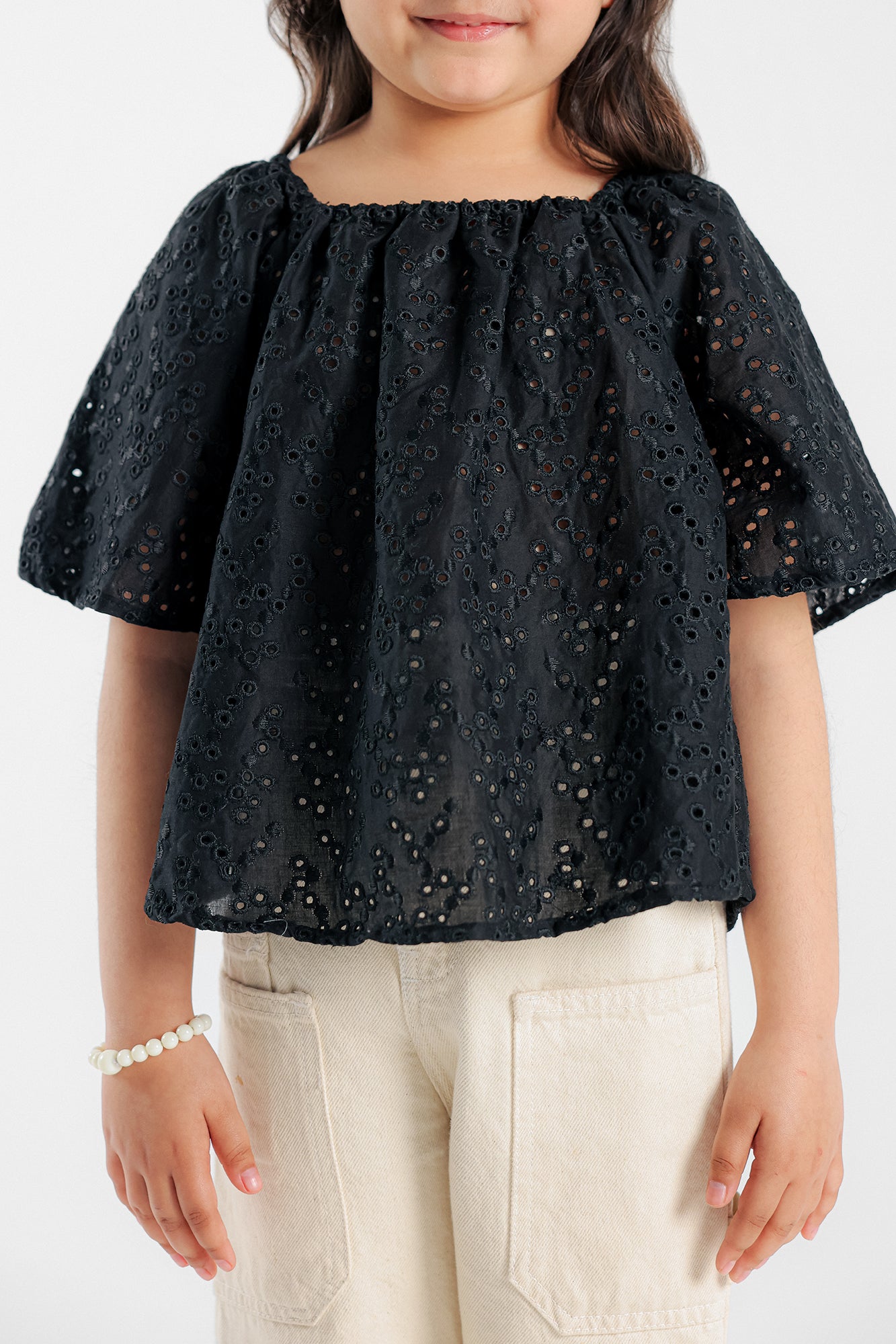 EMBROIDERED TOP (E1057/301/902)
