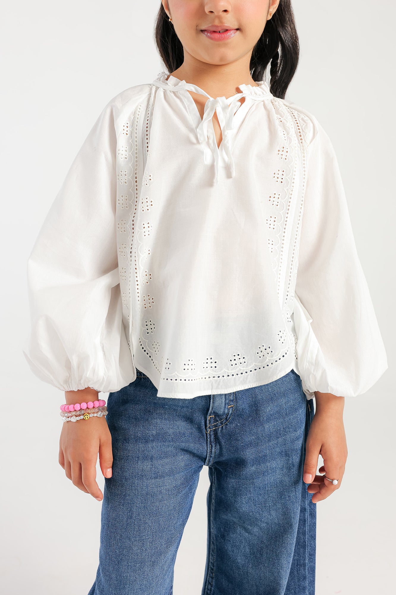 EMBROIDERED TOP (E1063/401/001)