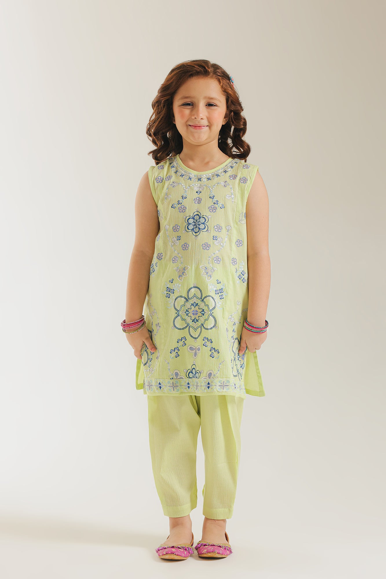 EMBROIDERED SUIT (E1069/402/115 E1069/302/115)