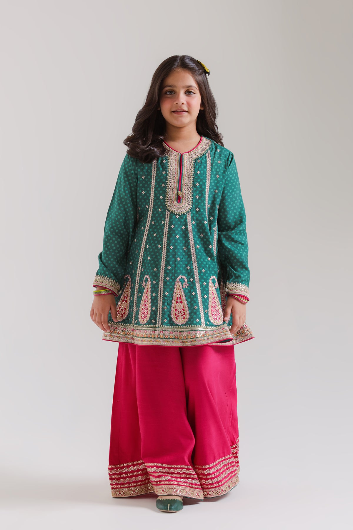 EMBROIDERED SUIT (E1077-404-712 E1077-304-712)