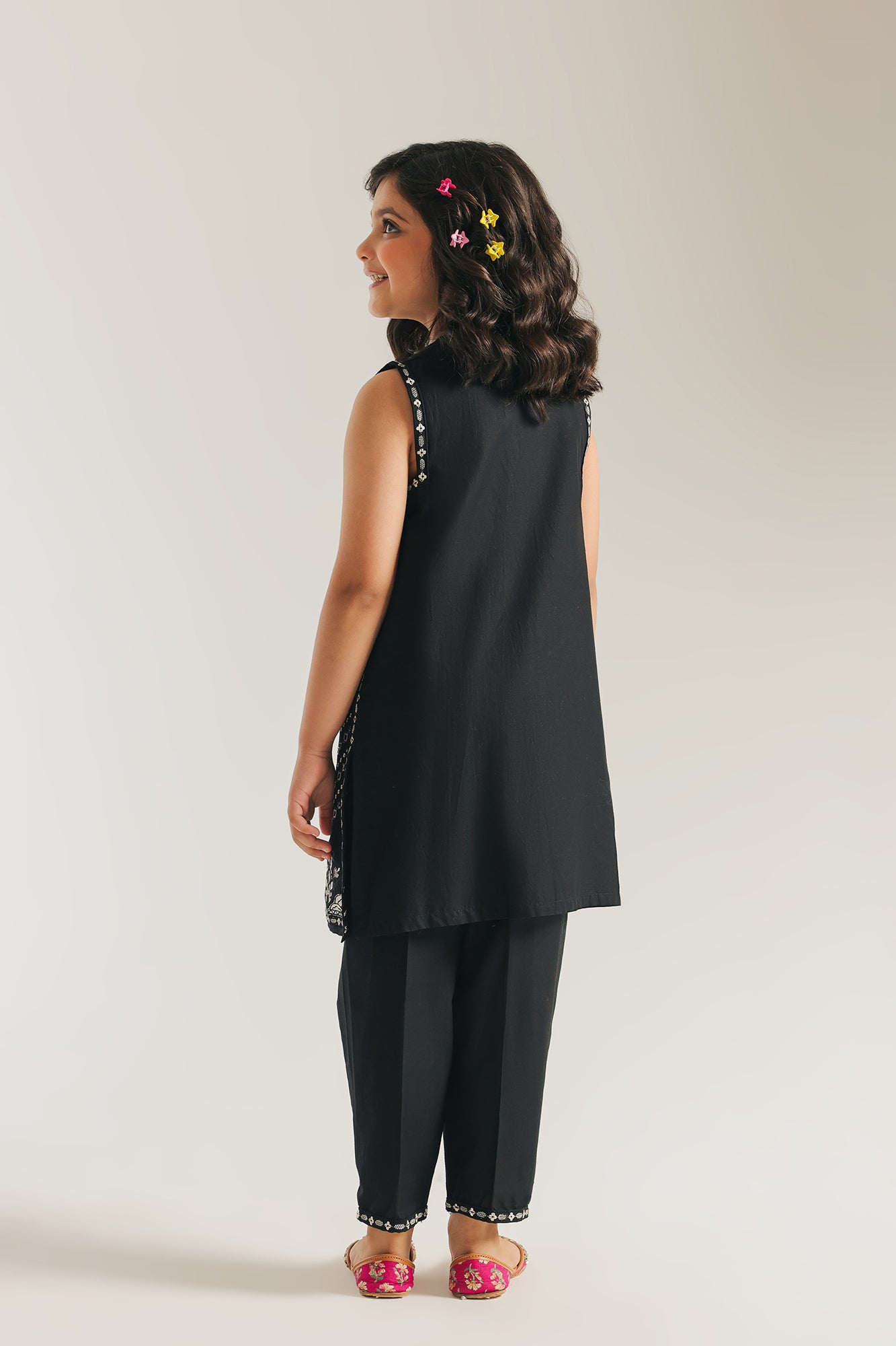 EMBROIDERED SUIT (E1080/402/902 E1080/302/902)