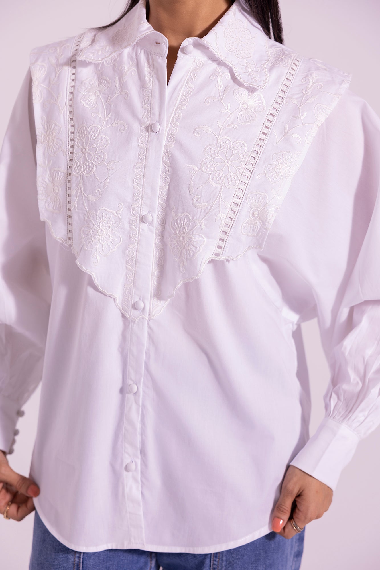 EMBROIDERED SHIRT (E1084/108/001)