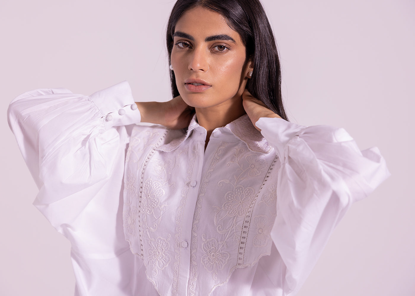 EMBROIDERED SHIRT (E1084/108/001)