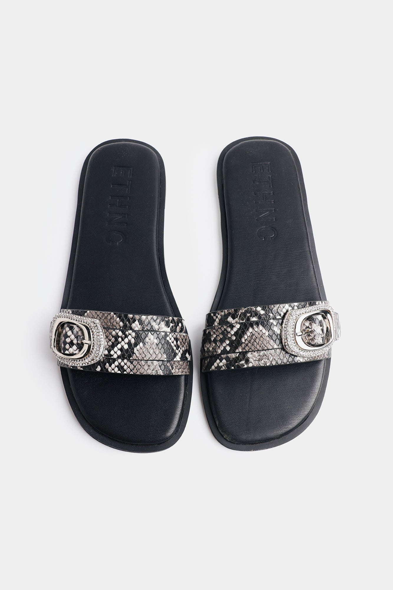 SANDAL (E1115/109/901)