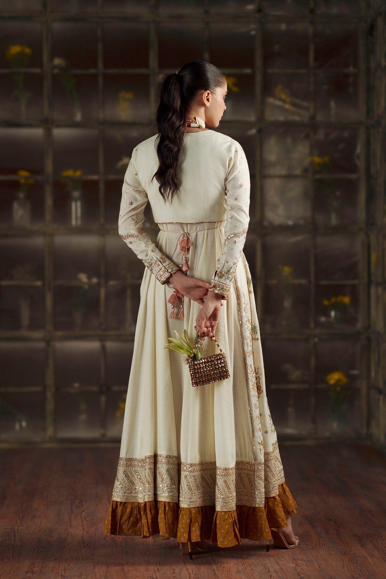 EMBROIDERED DRESS (E1121/104/005)