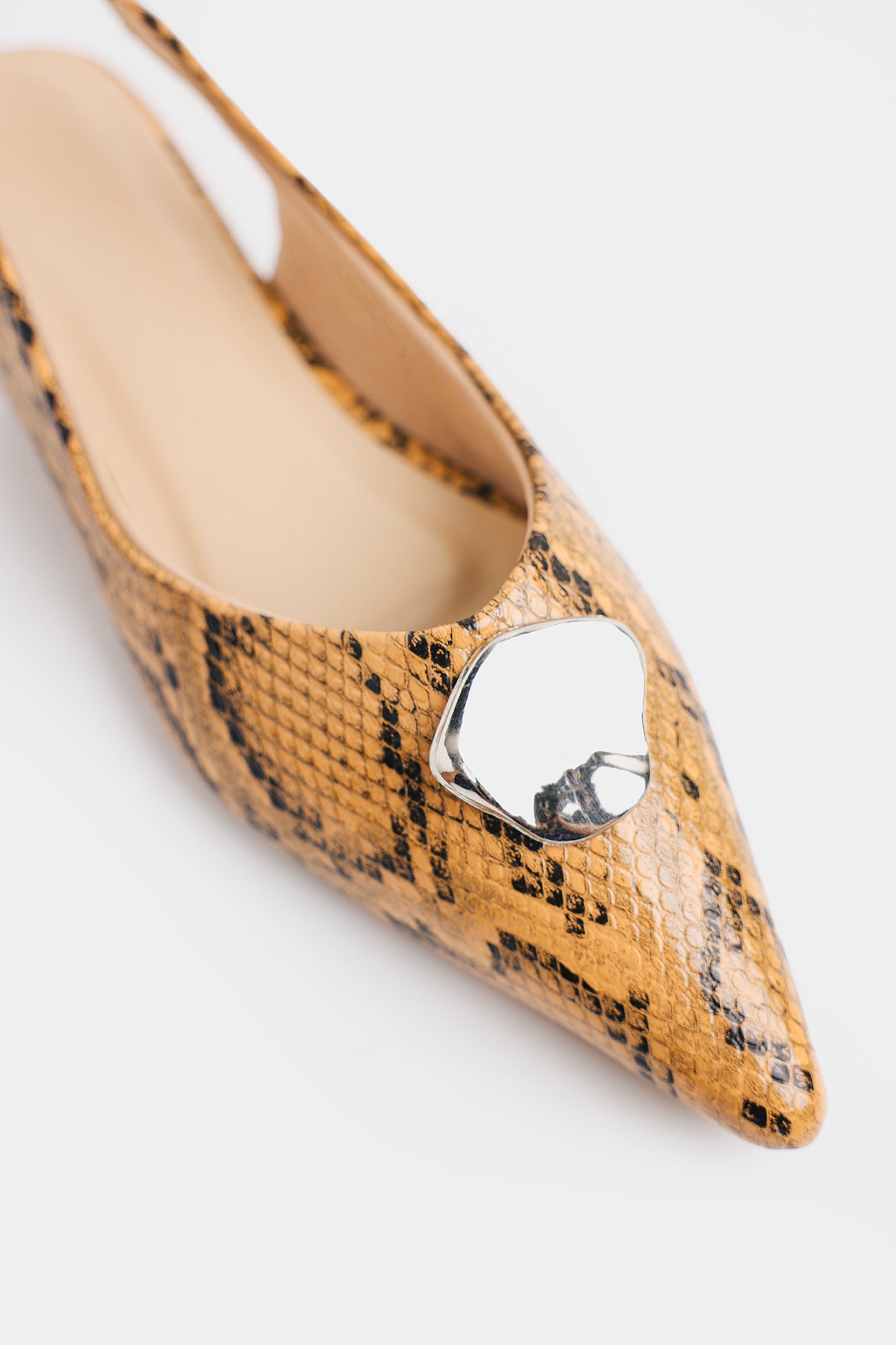 PUMPS (E1132/109/217)