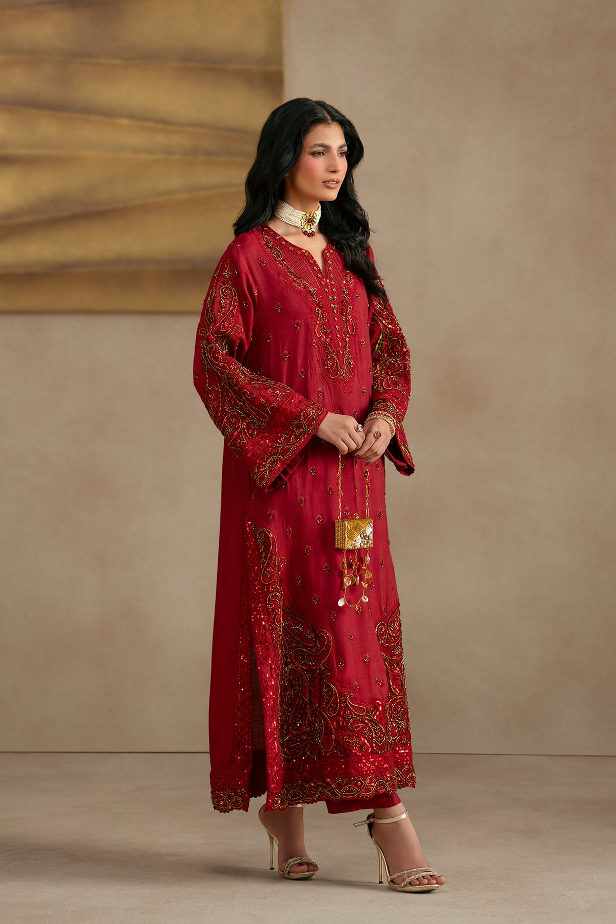 EMBROIDERED SUIT (E1138/104/305)