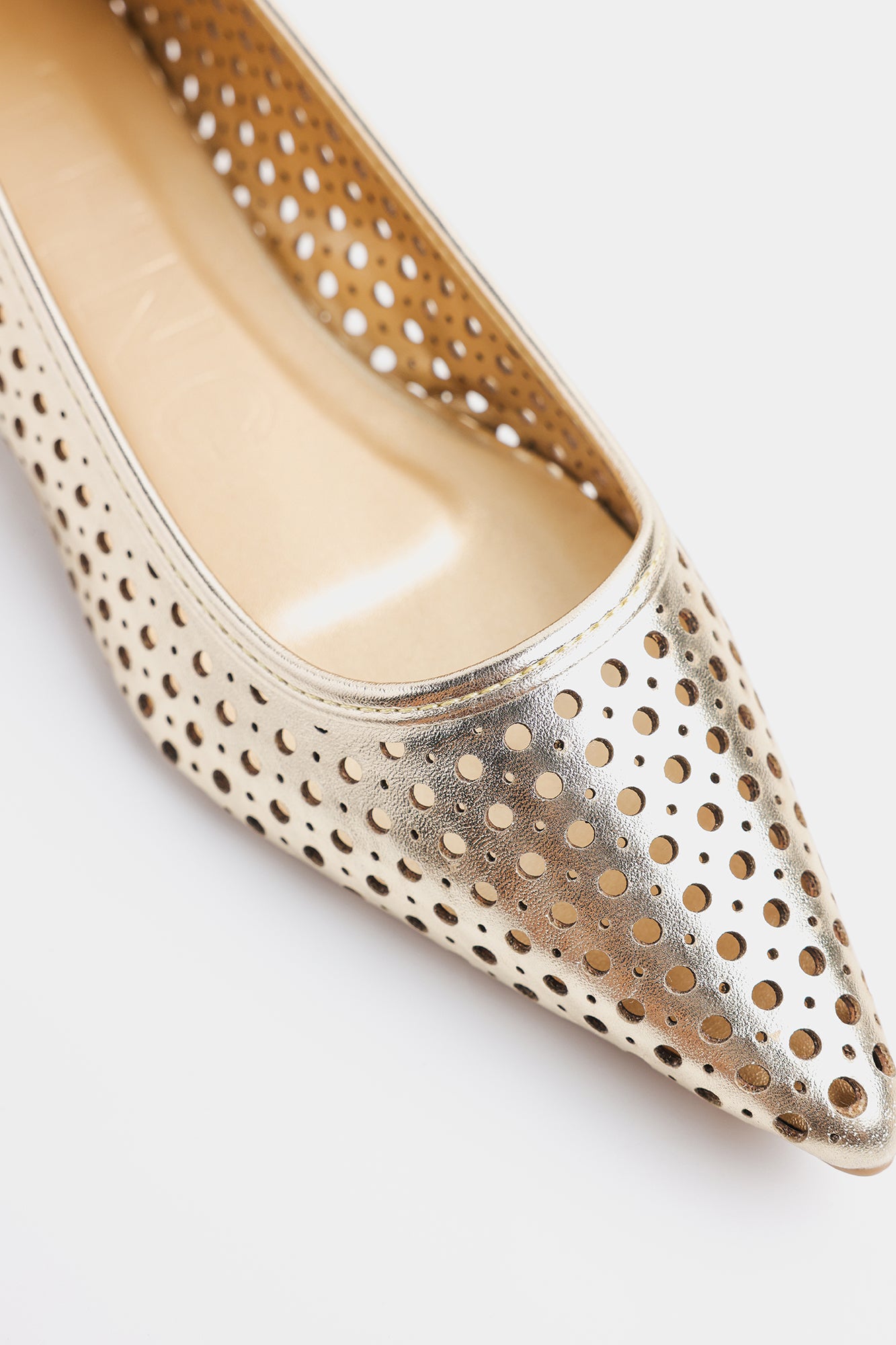 PUMPS (E1143/109/131)