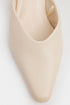 HEELS (E1148/109/002)
