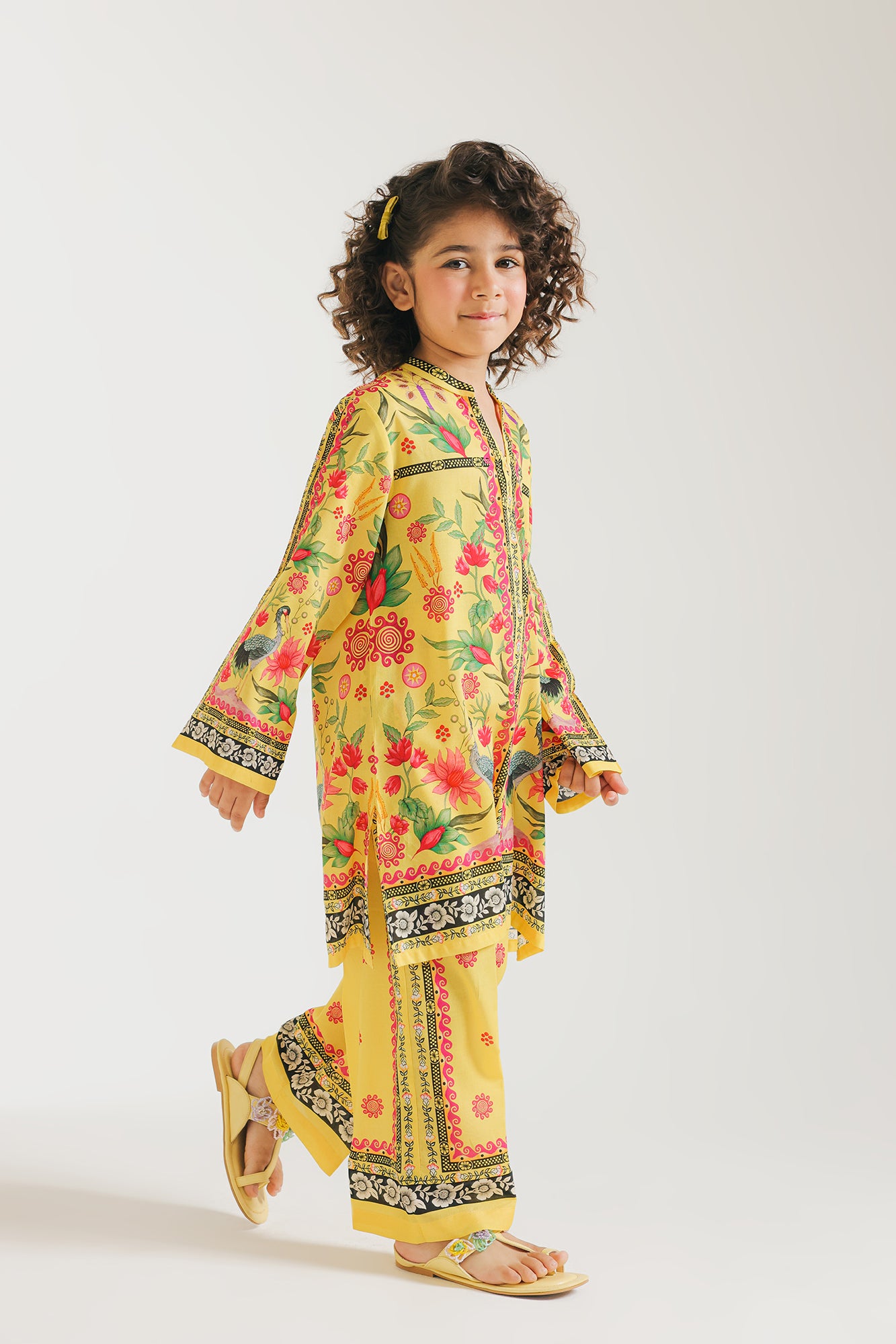 EMBROIDERED SUIT (E1148/402/101 E1148/302/101)