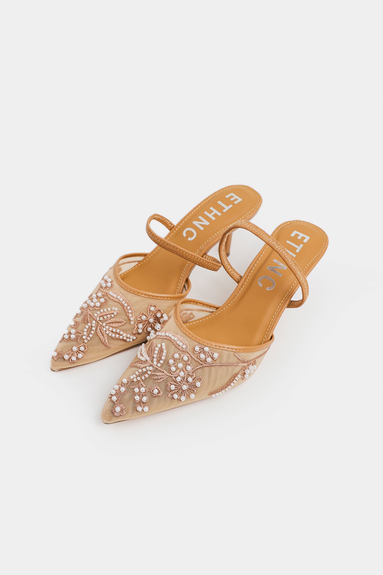 POINTED HEELS (E1151/109/114)
