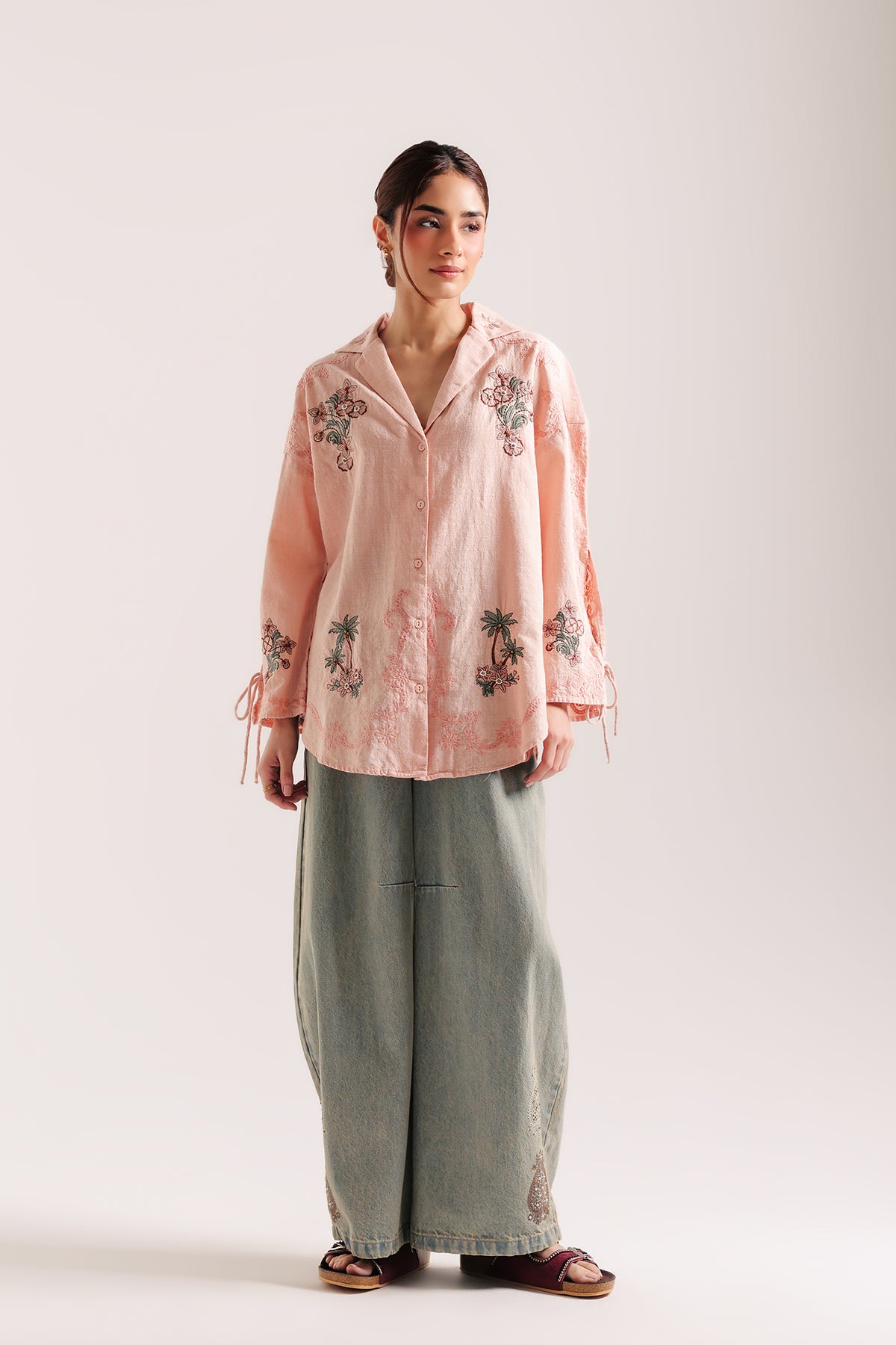 EMBROIDERED SHIRT (E1155/101/327)