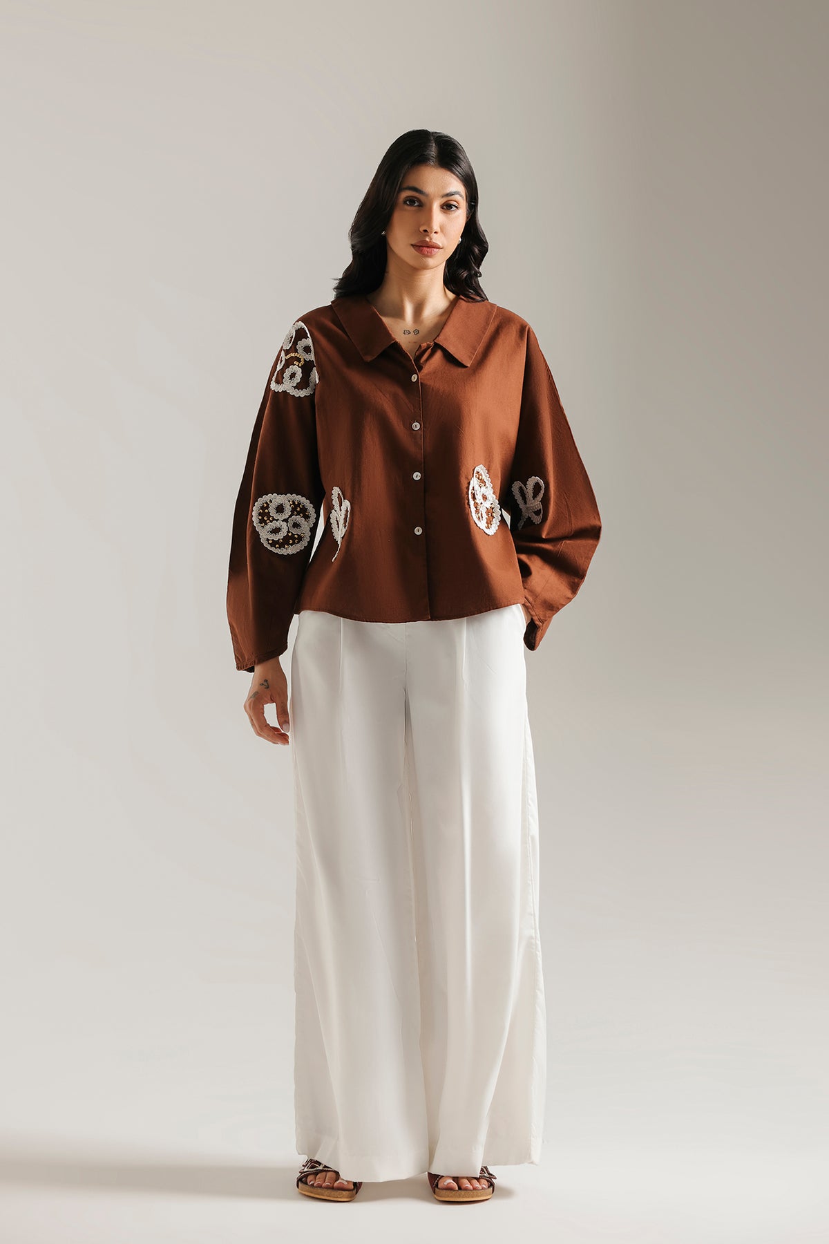 EMBROIDERED SHIRT (E1157-101-801)