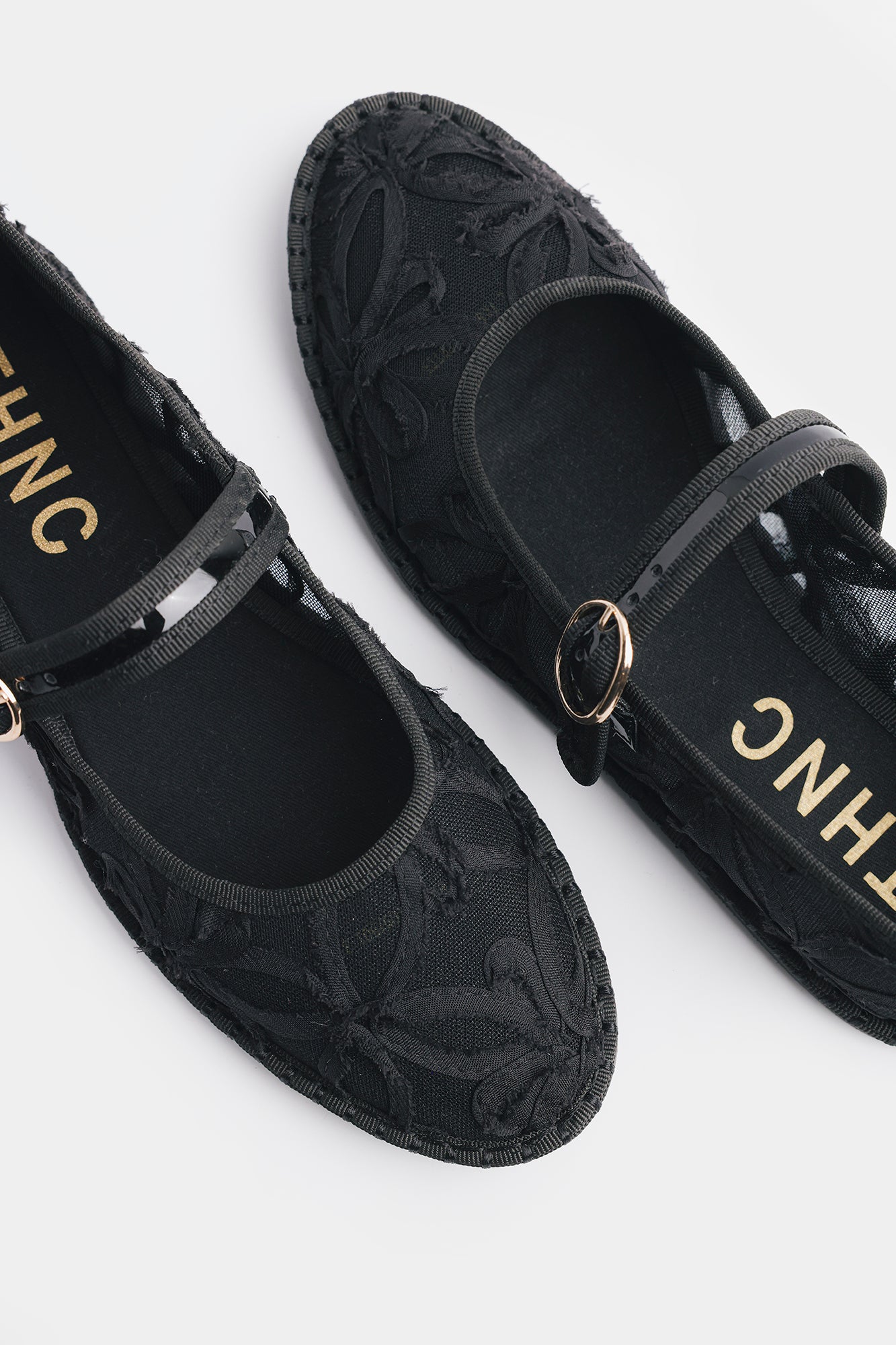 PUMPS (E1183/109/901)