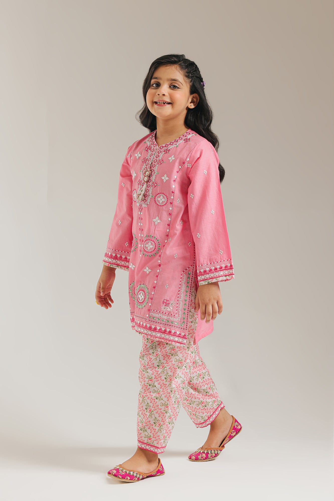 EMBROIDERED SUIT (E1199/402/426 E1199/302/426)