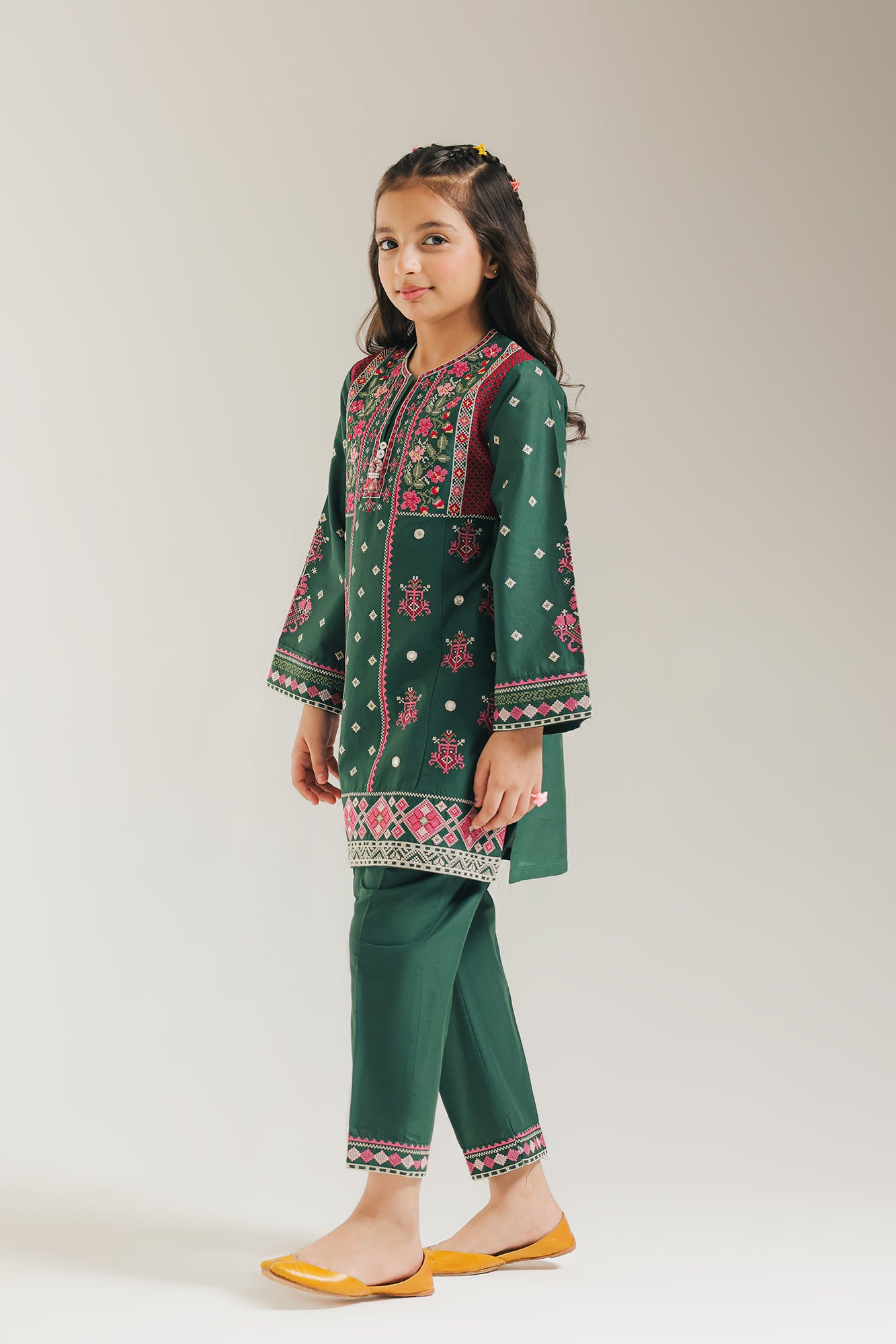 EMBROIDERED SUIT (E1206/402/702 E1206/302/702)