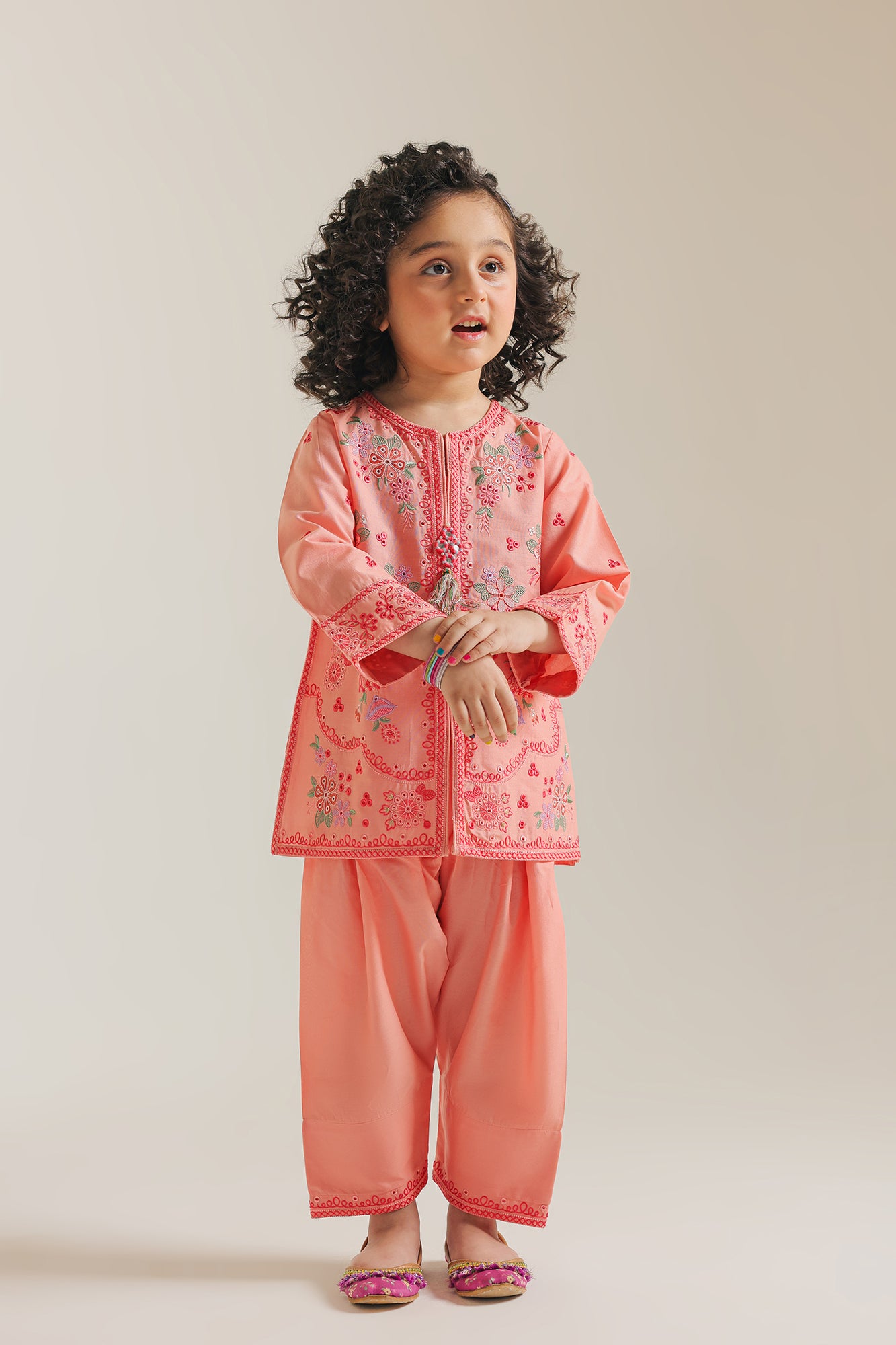 EMBROIDERED SUIT (E1211/402/215 E1211/302/215)