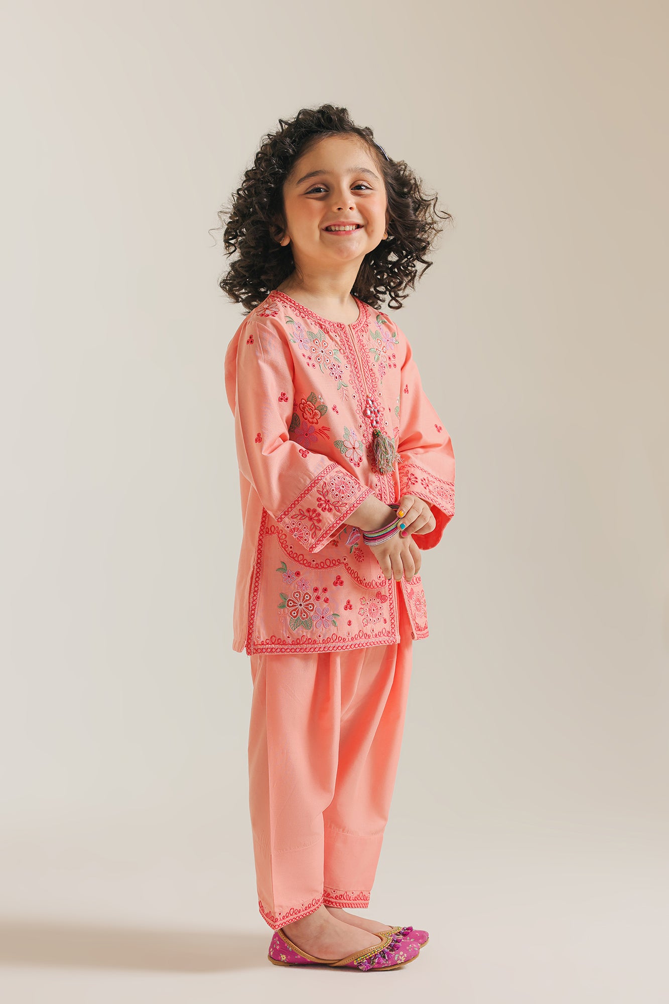 EMBROIDERED SUIT (E1211/402/215 E1211/302/215)
