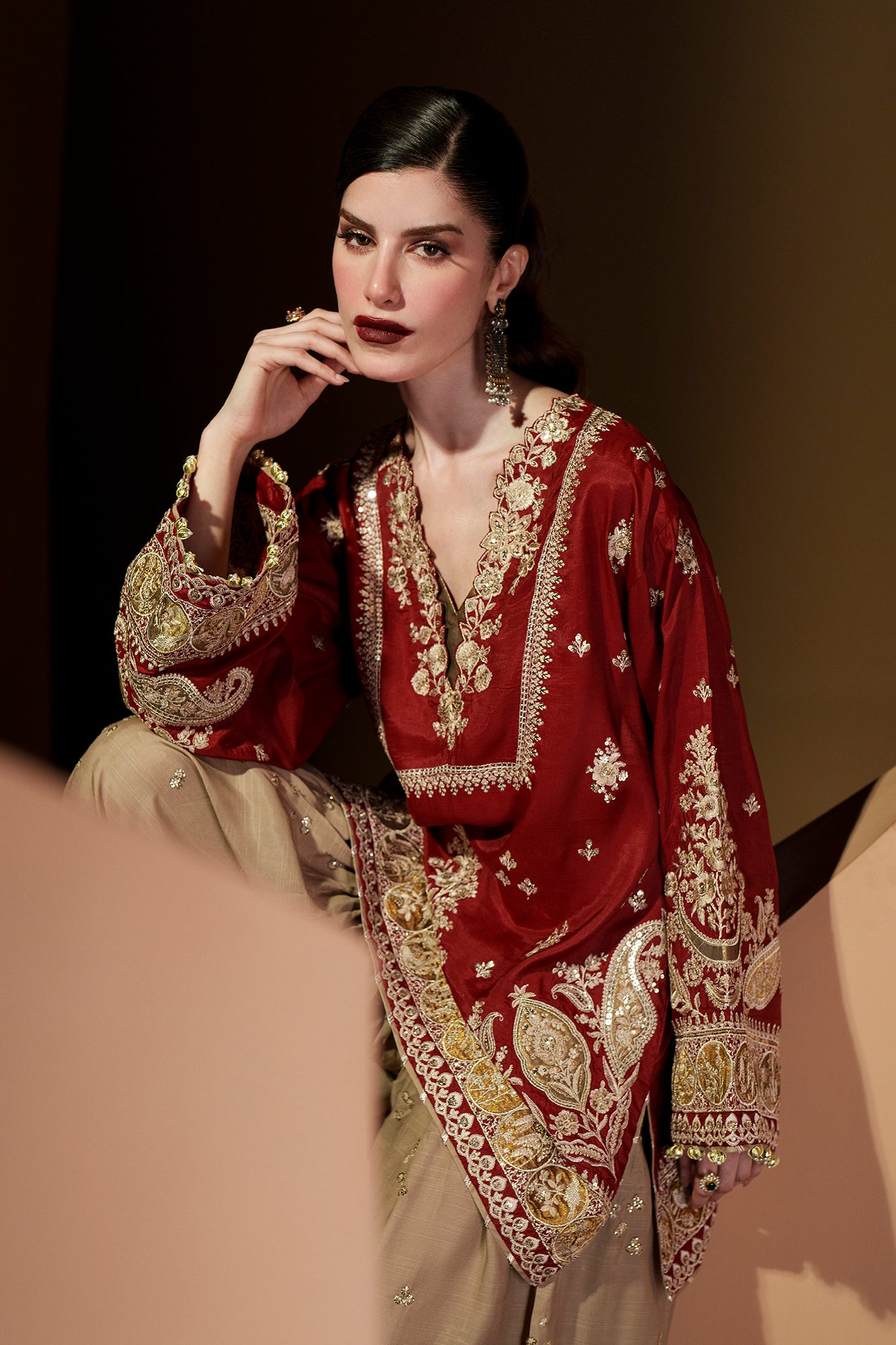 EMBROIDERED SUIT (E1219/104/304)