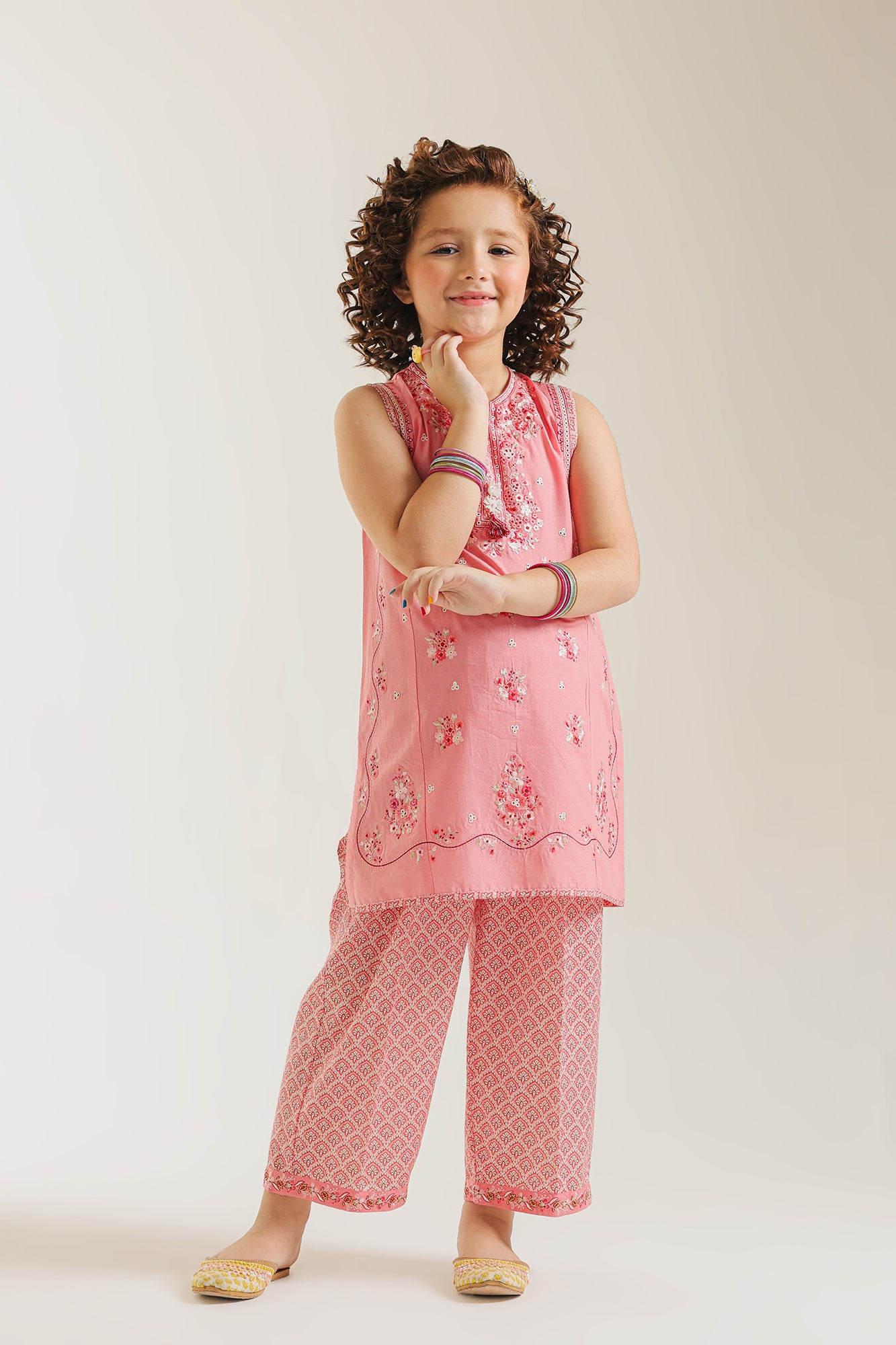 EMBROIDERED SUIT (E1227/402/426 E1227/302/426)
