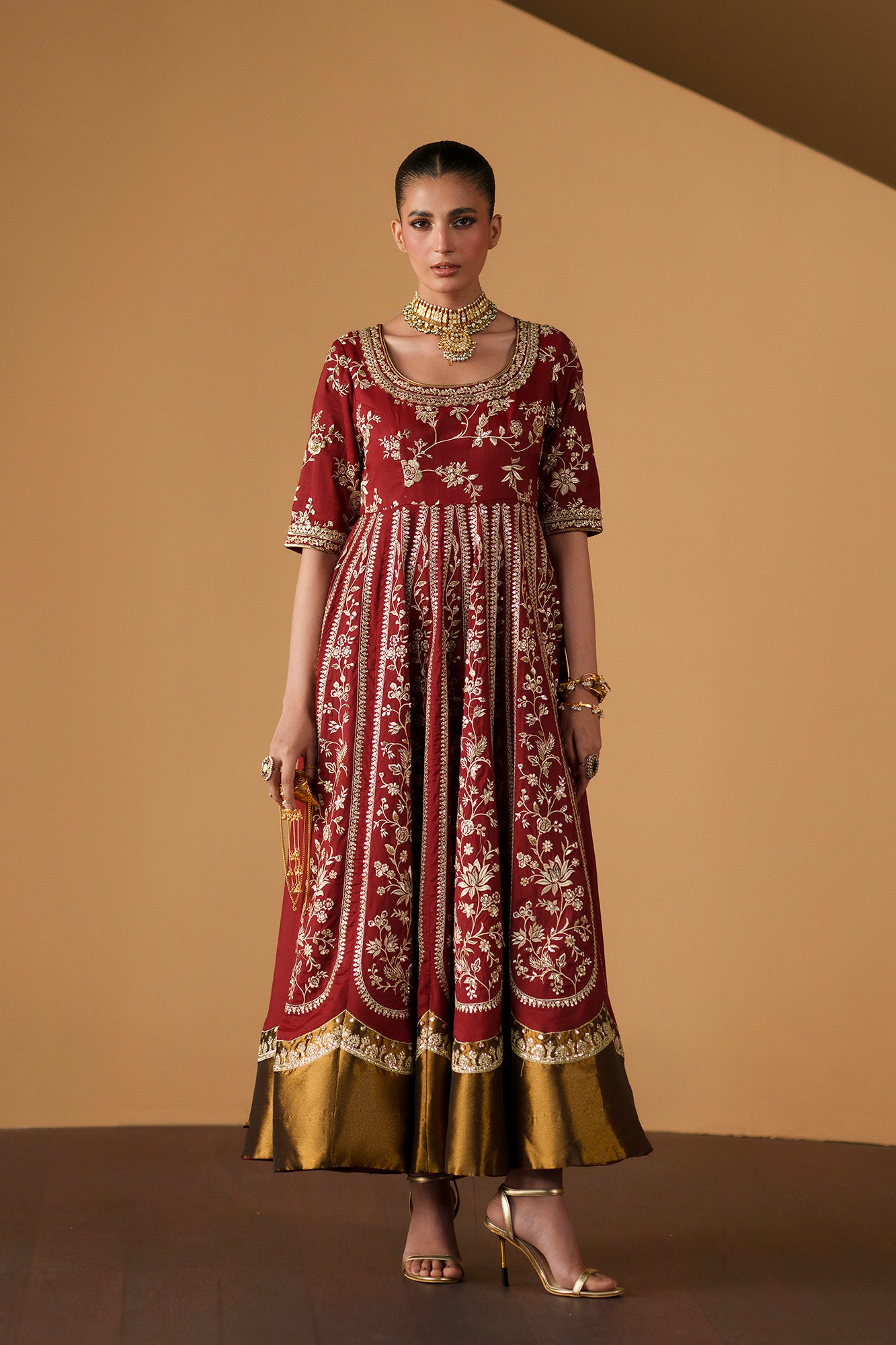 EMBROIDERED DRESS (E1235/104/305)