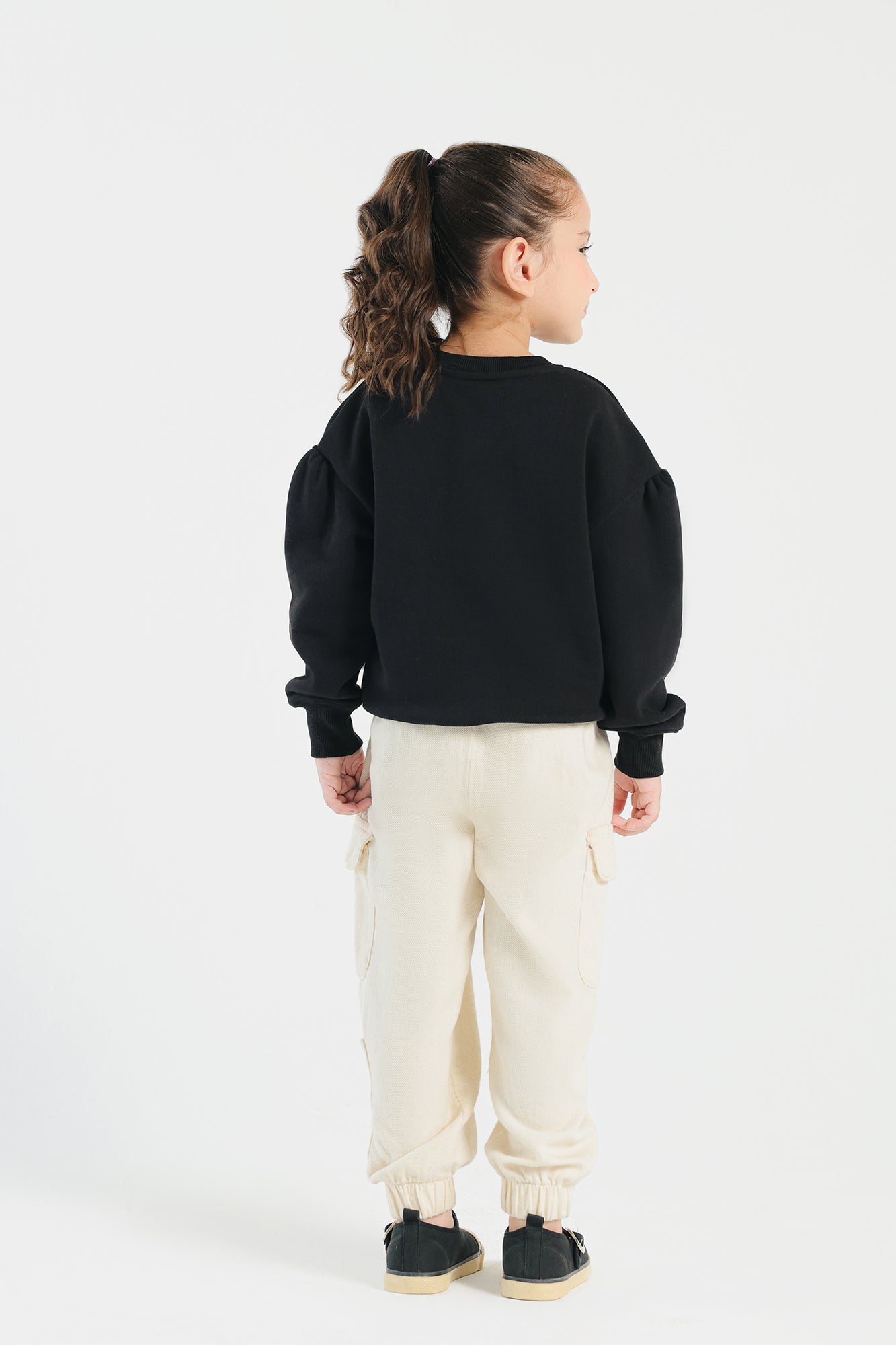 EMBELLISHED SWEATSHIRT (E1236/401/901)