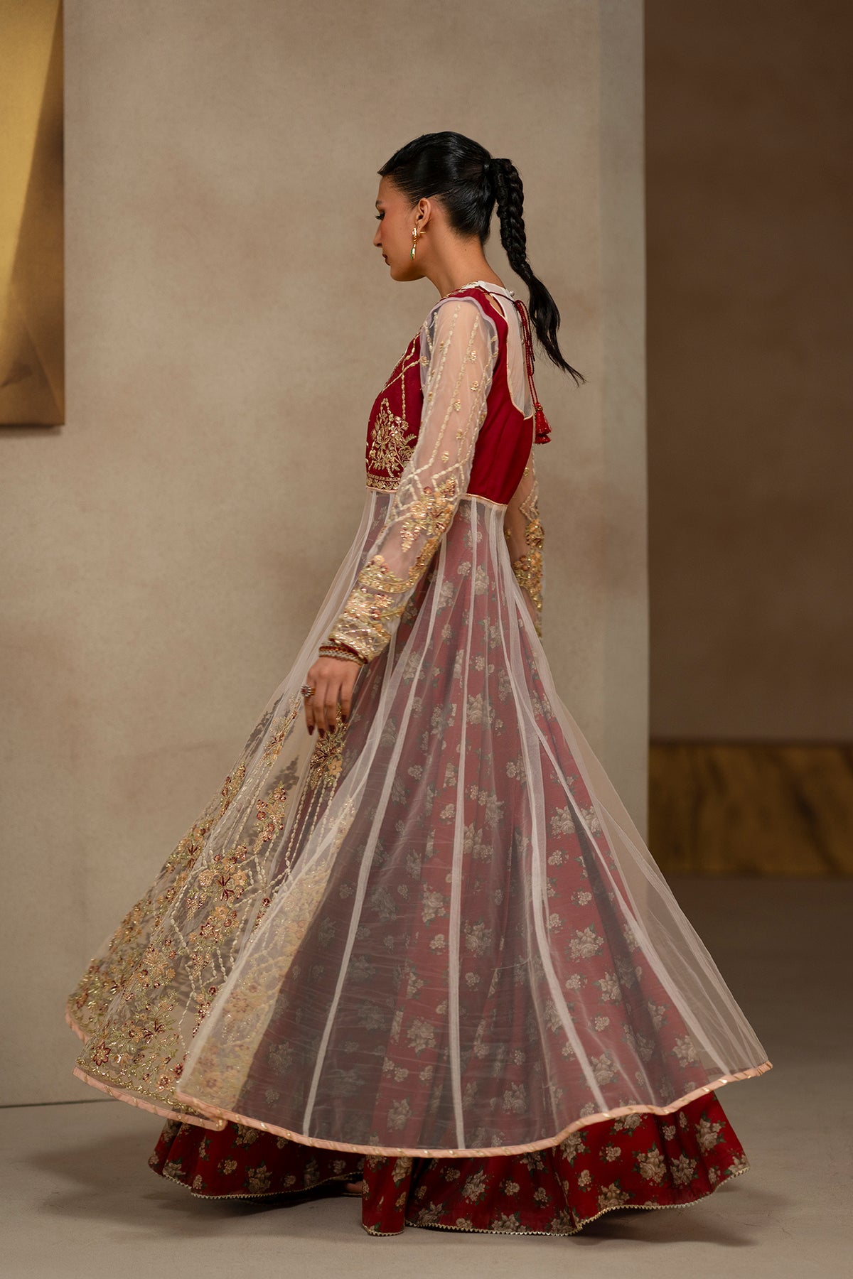EMBROIDERED SUIT (E1245-104-306)