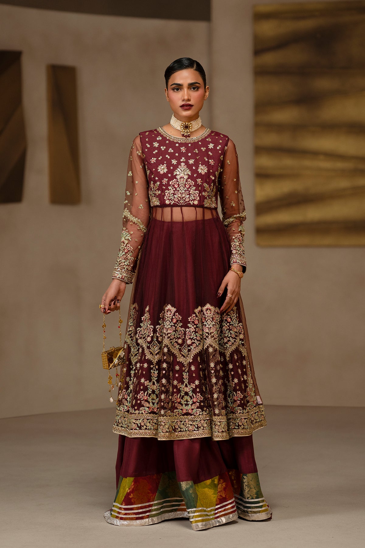 EMBROIDERED SUIT (E1254-104-305)
