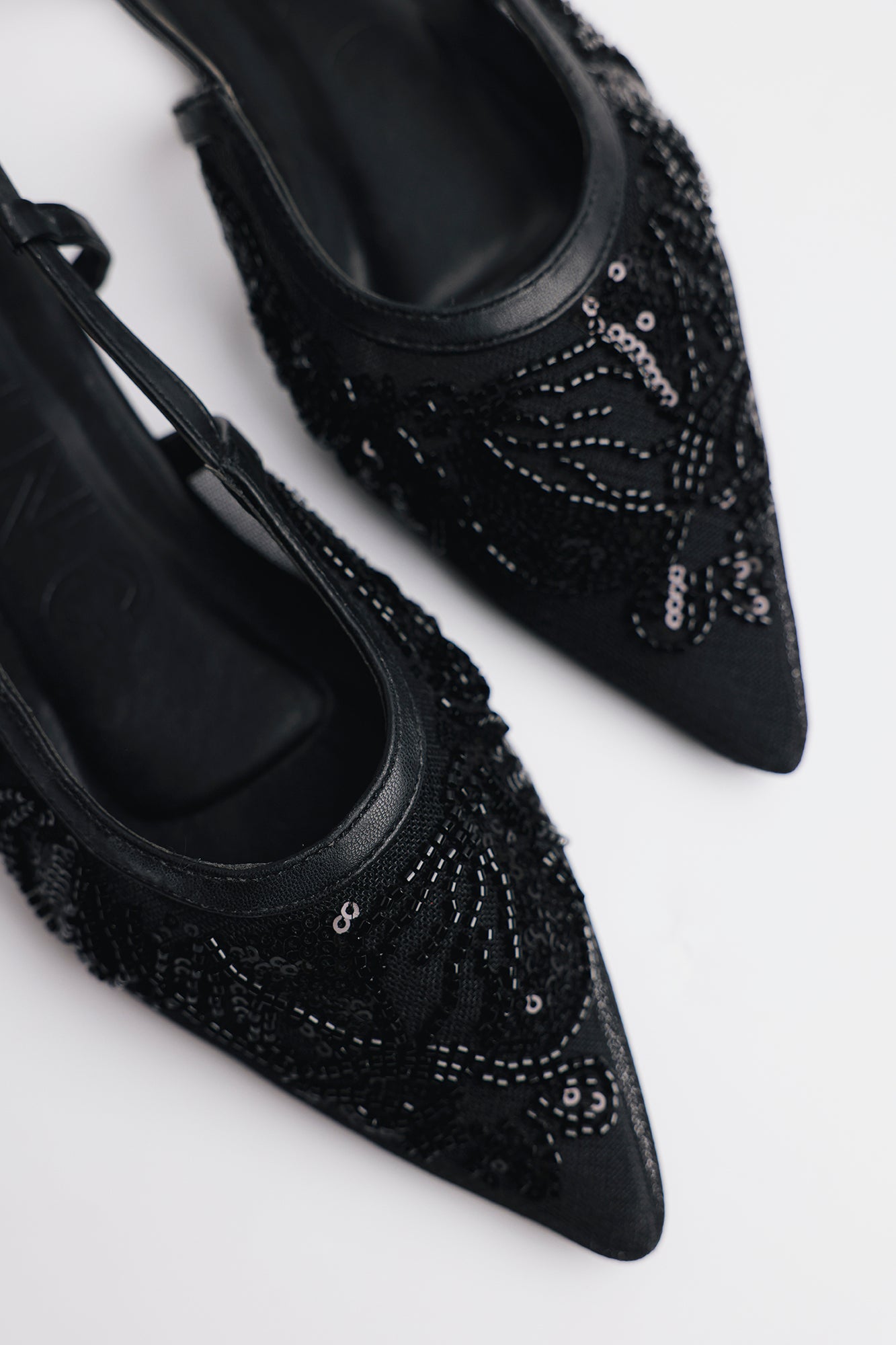 PUMPS (E1255/109/901)