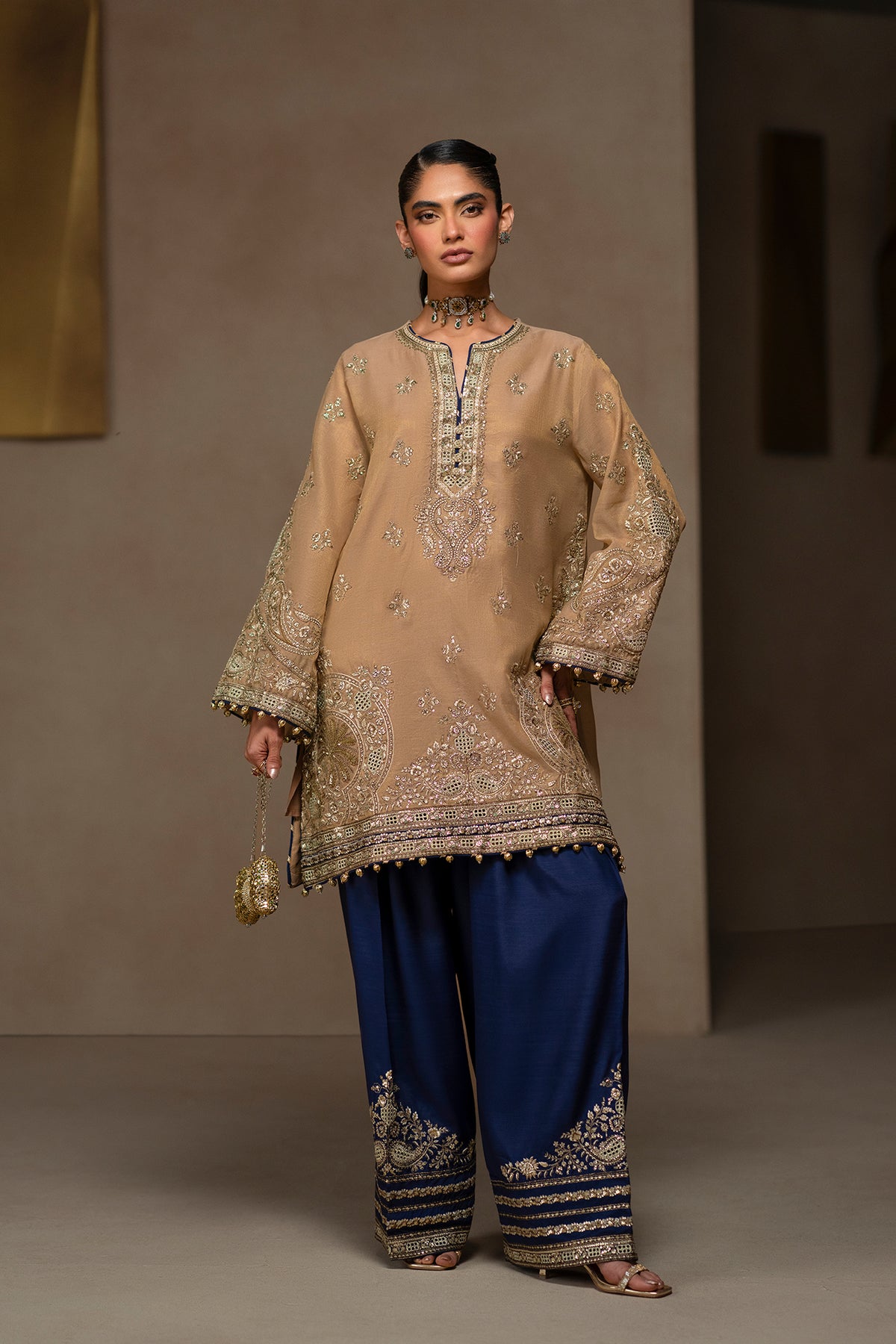 EMBROIDERED SUIT (E1264-104-131)
