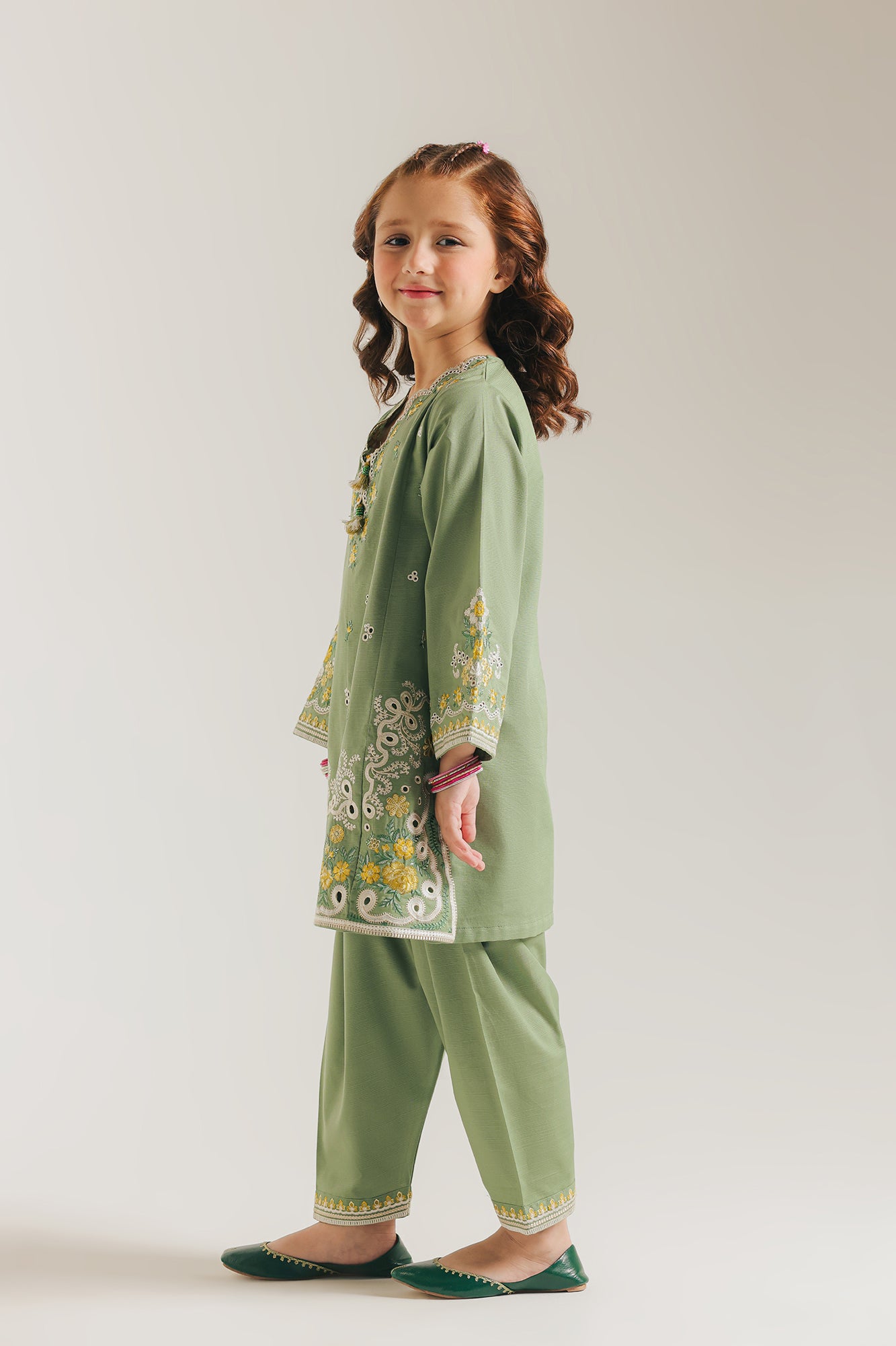 EMBROIDERED SUIT (E1342/402/127 E1342/302/127)