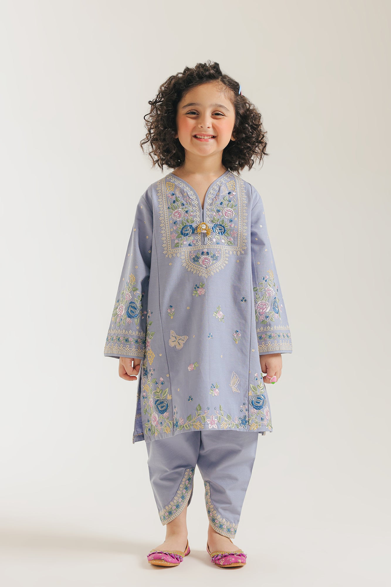 EMBROIDERED SUIT (E1361/402/511 E1361/302/511)