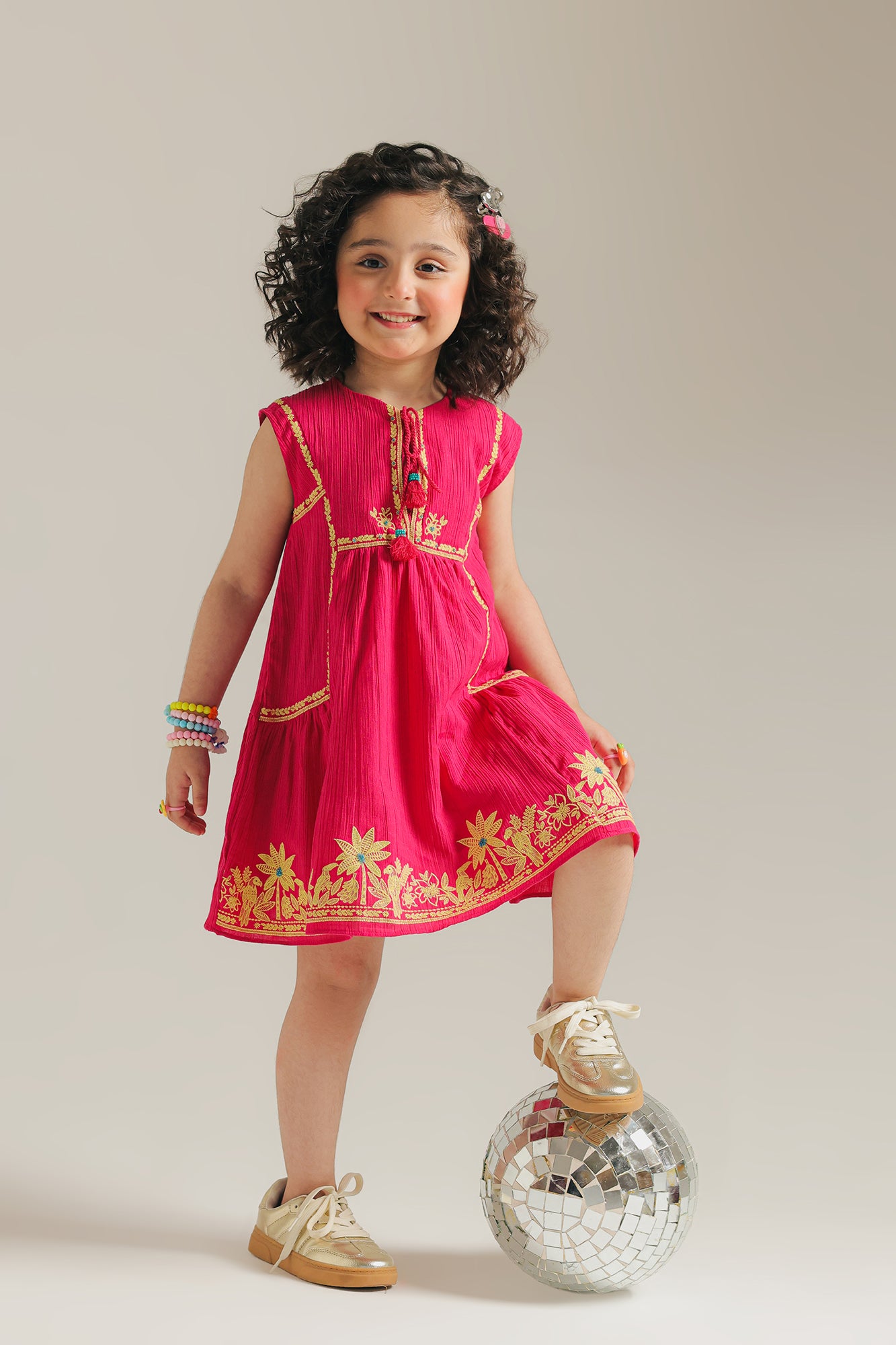 DRESS (E1412/301/406)