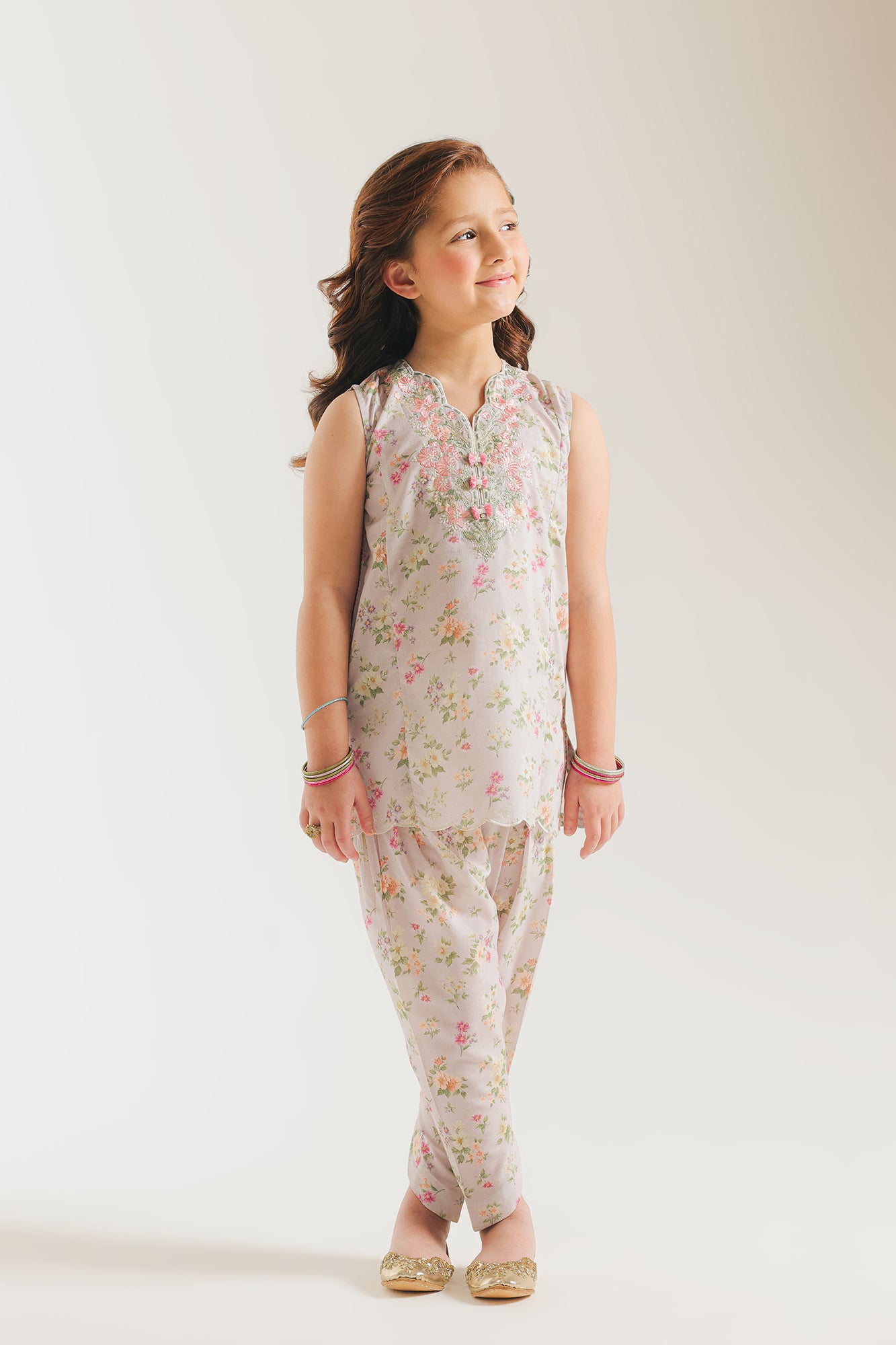 EMBROIDERED SUIT (E1543/402/330 E1543/302/330)