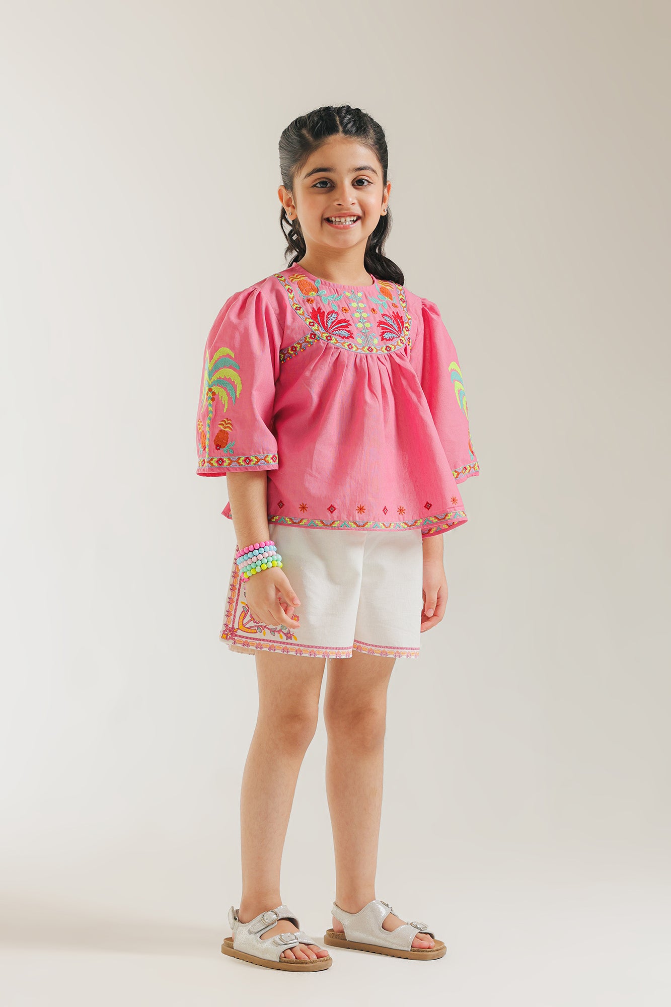 EMBROIDERED TOP (E1547/301/412)