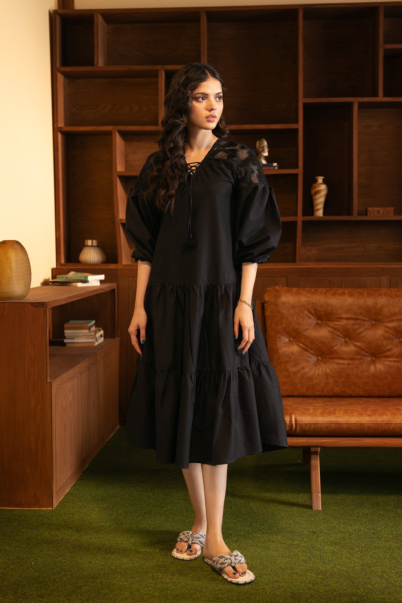EMBROIDERED DRESS (E1549/108/902)
