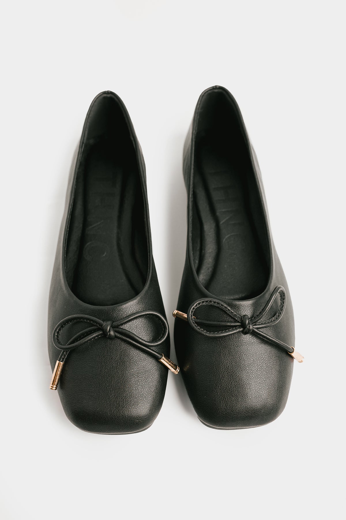 PUMPS (E1582-109-901)