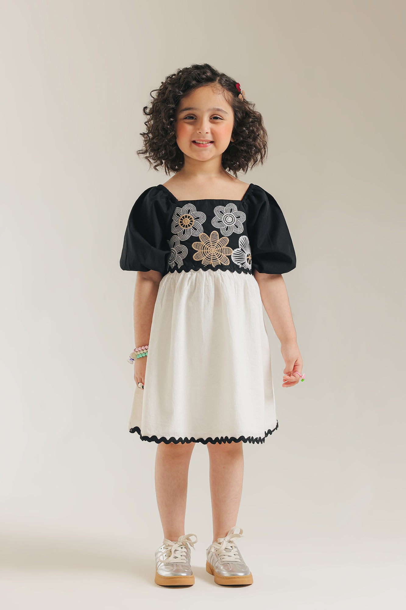 DRESS (E1698/301/901)