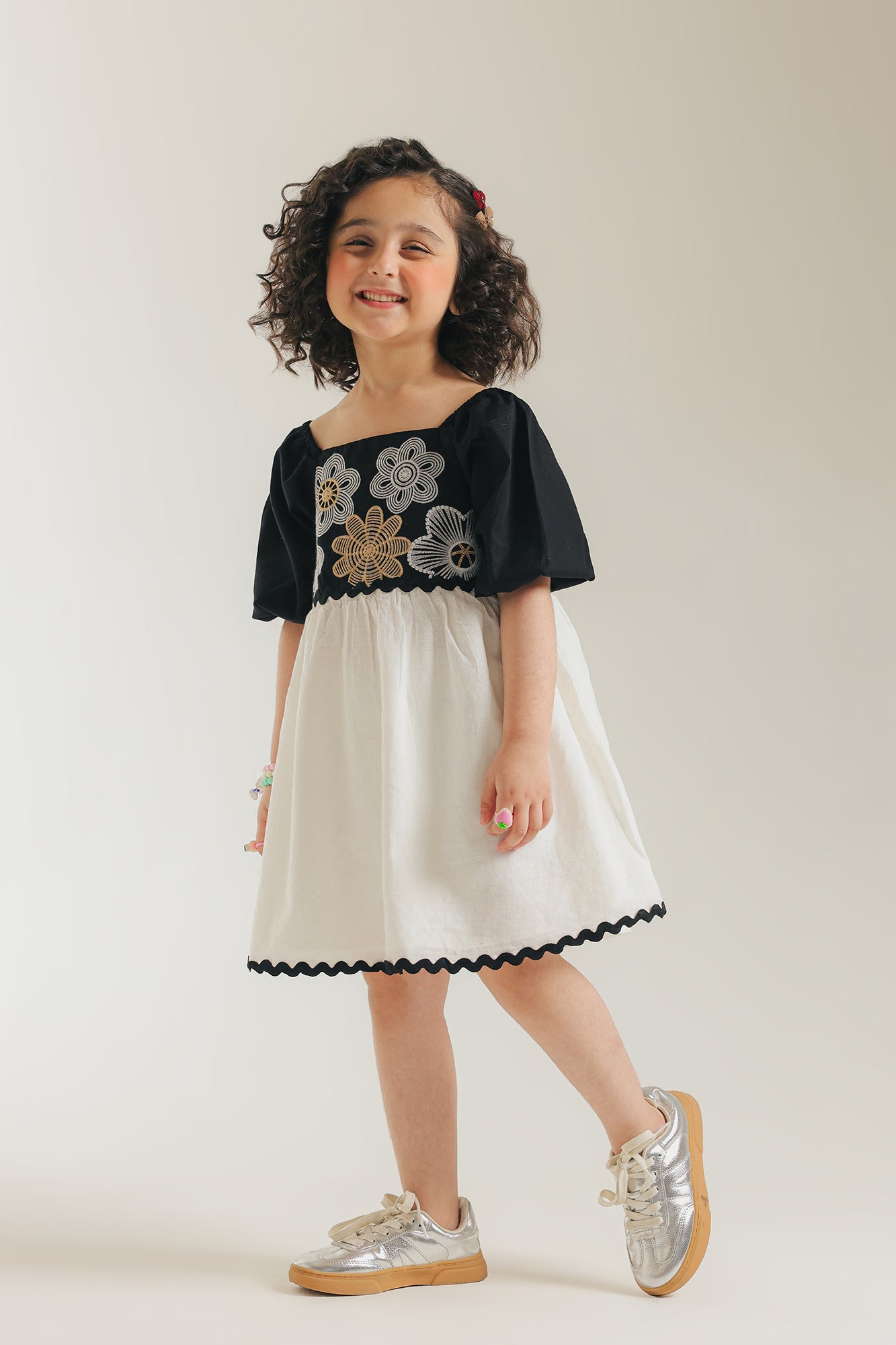 DRESS (E1698/301/901)