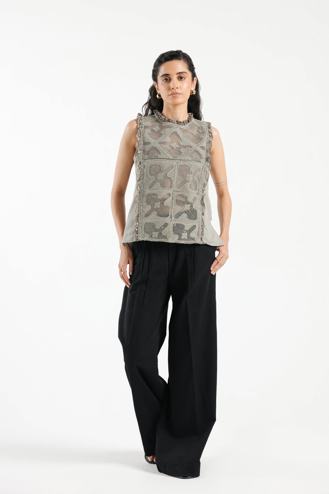 EMBROIDERED TOP (E1794/108/119)