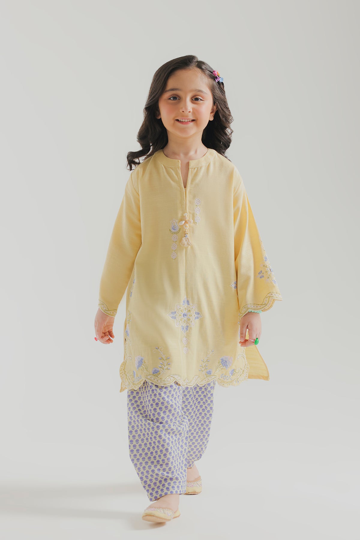 EMBROIDERED SUIT (E1824-402-115 E1824-302-115)