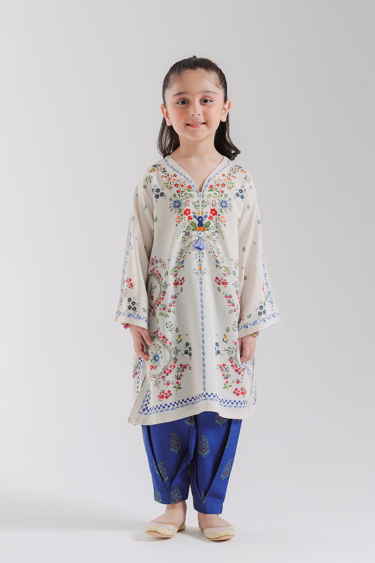 EMBROIDERED SUIT (E1827-402-002 E1827-302-002)